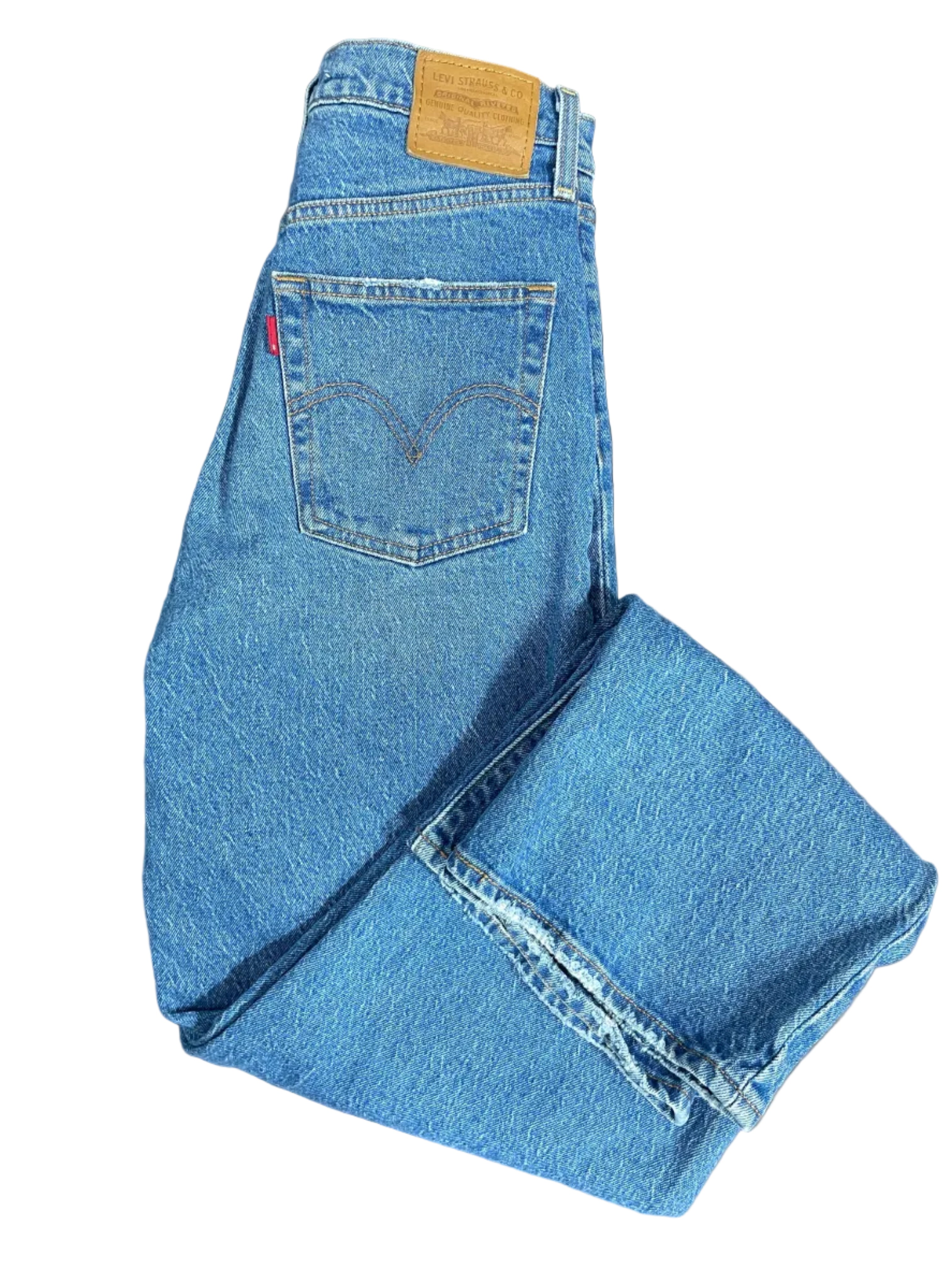 Levi’s Ribcage Straight Ankle size 27 medium blue high rise jeans front