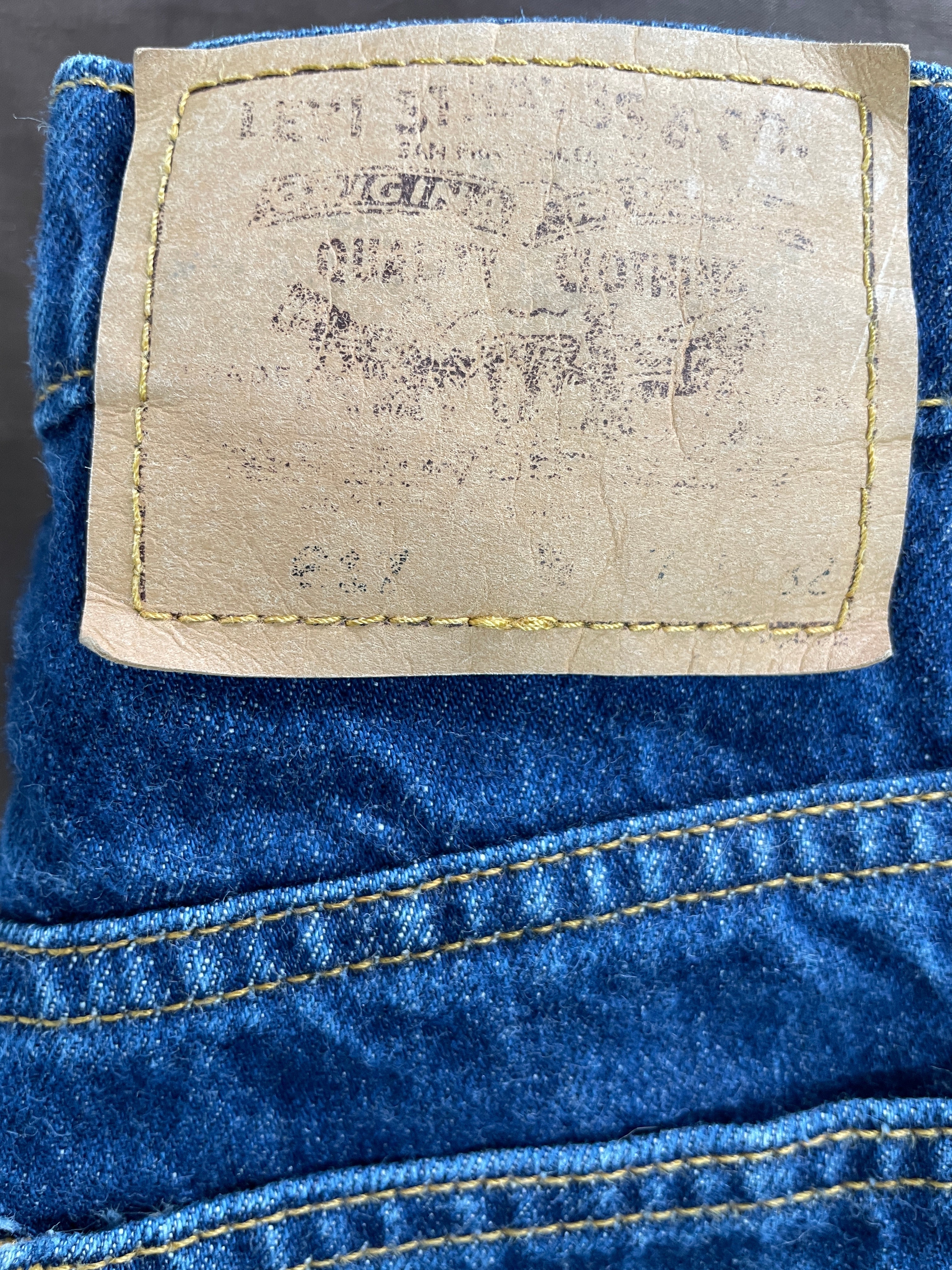 Size 27 Vintage Levi’s 517 Blue Jeans Worn Two Horse Back Patch