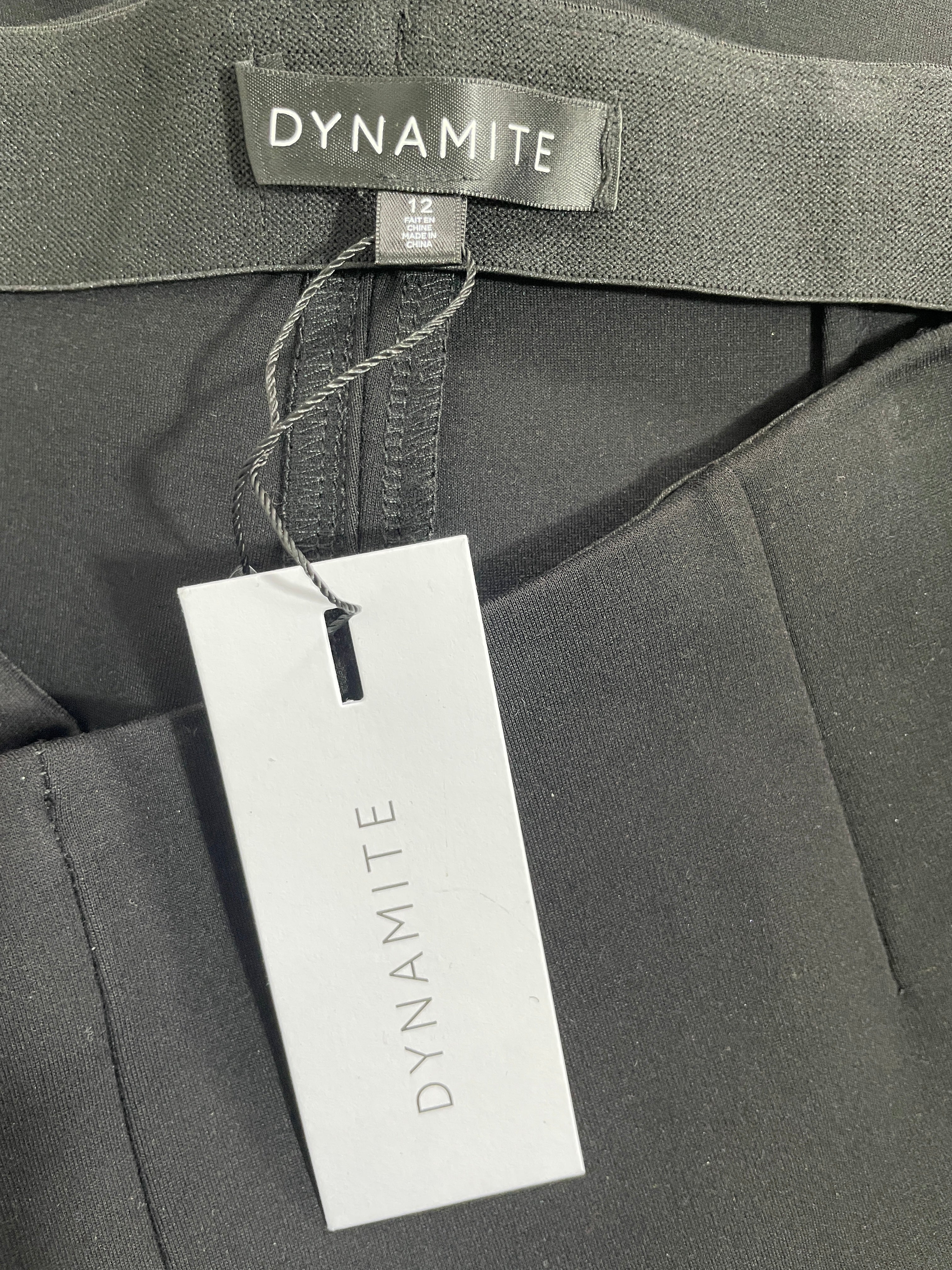 Size 12 Dynamite Liv Jet Black Stretch Capri Pants Brand Tag