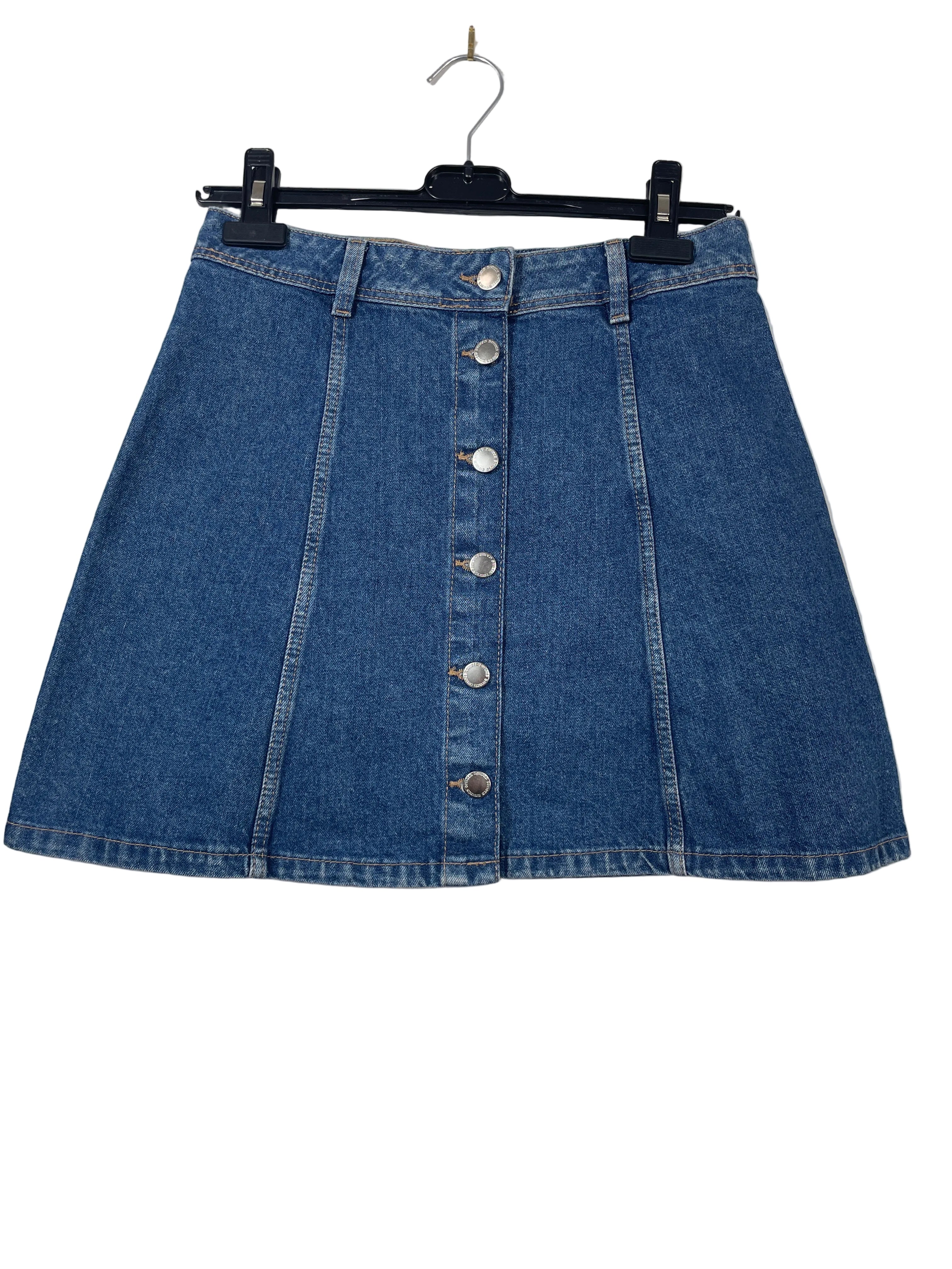 Size 6 H&M Divided blue button front denim A-line skirt front view