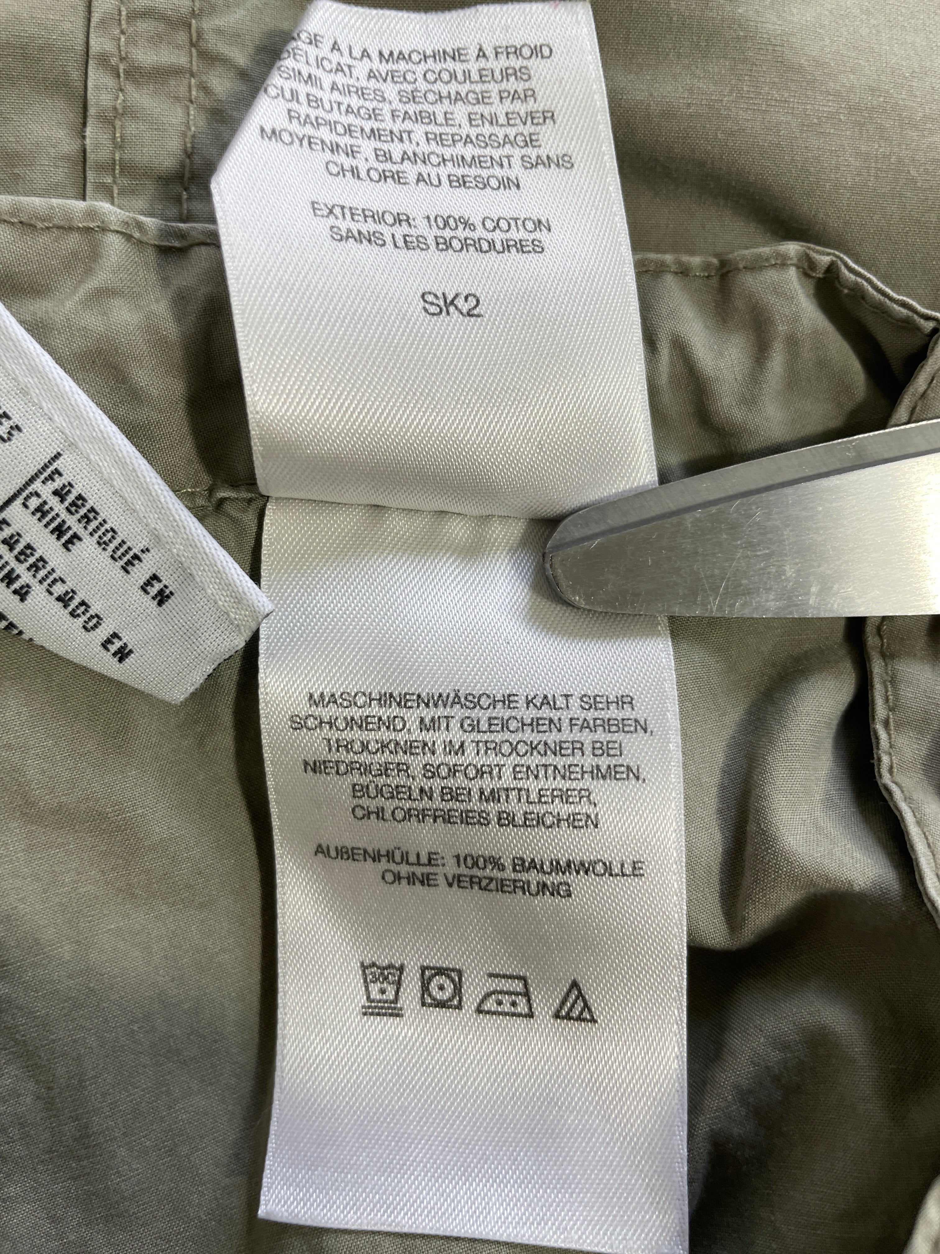 1. Columbia cotton skort care label showing fabric composition and washing instructions