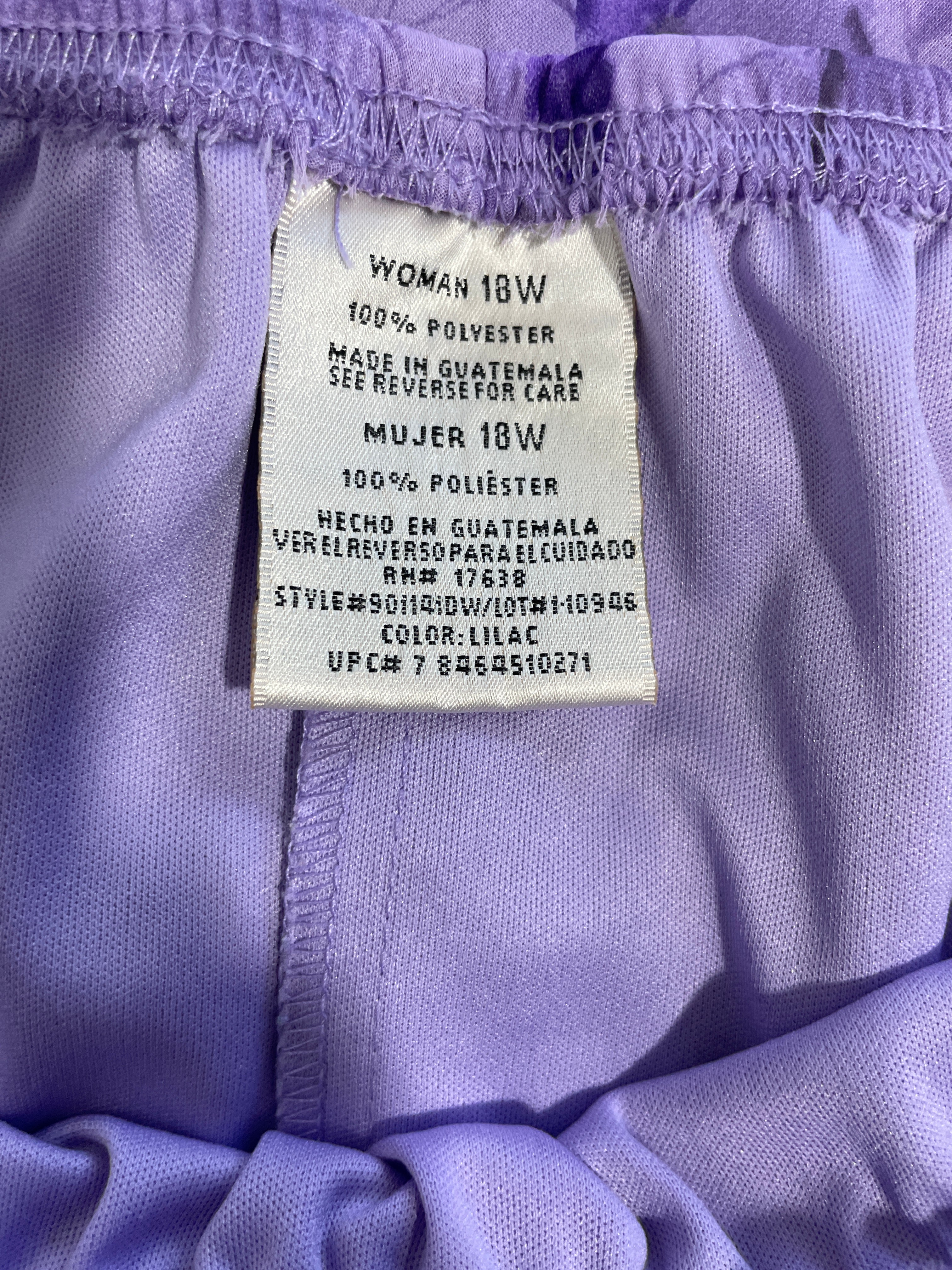 Size 18W lavender floral skirt polyester fabric and size label