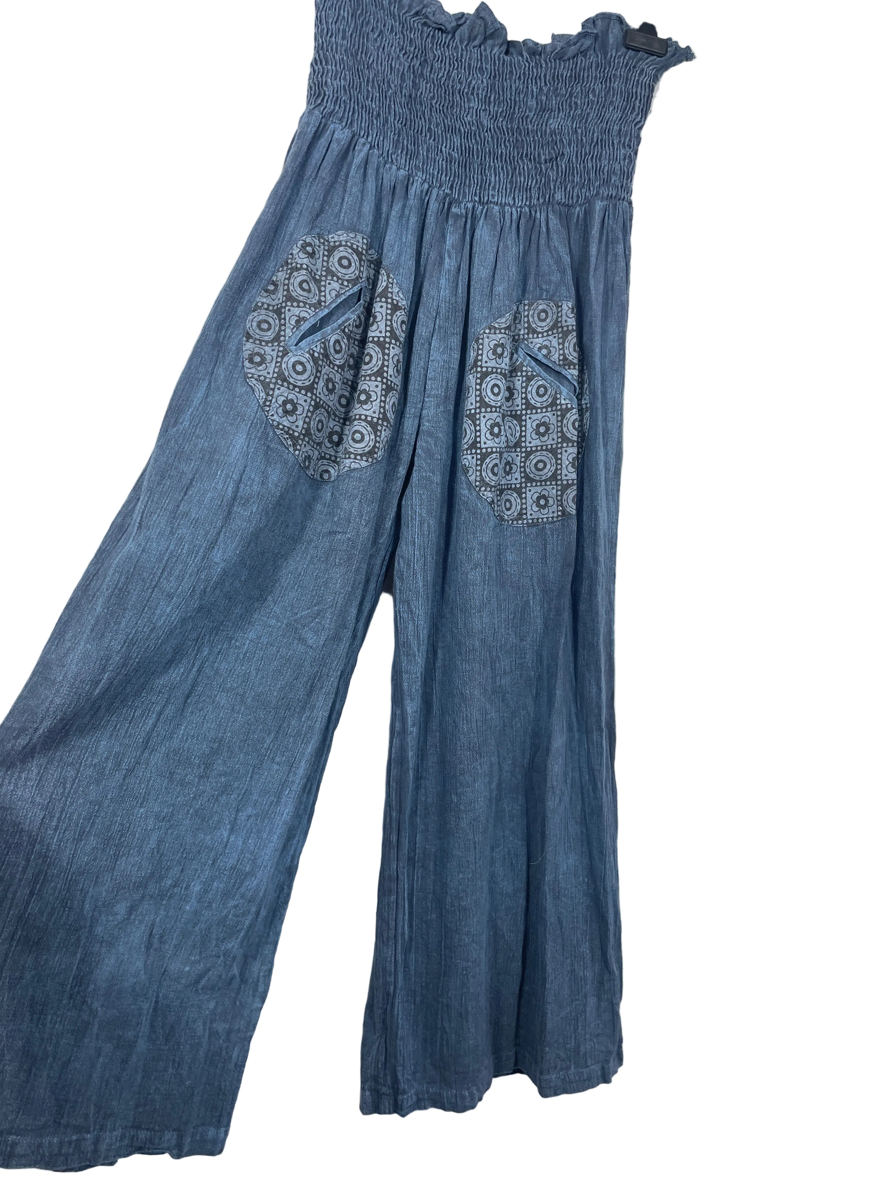 Wise blue cotton palazzo pants with contrasting floral geometric circular patch pockets and gathered fabric
Copy
