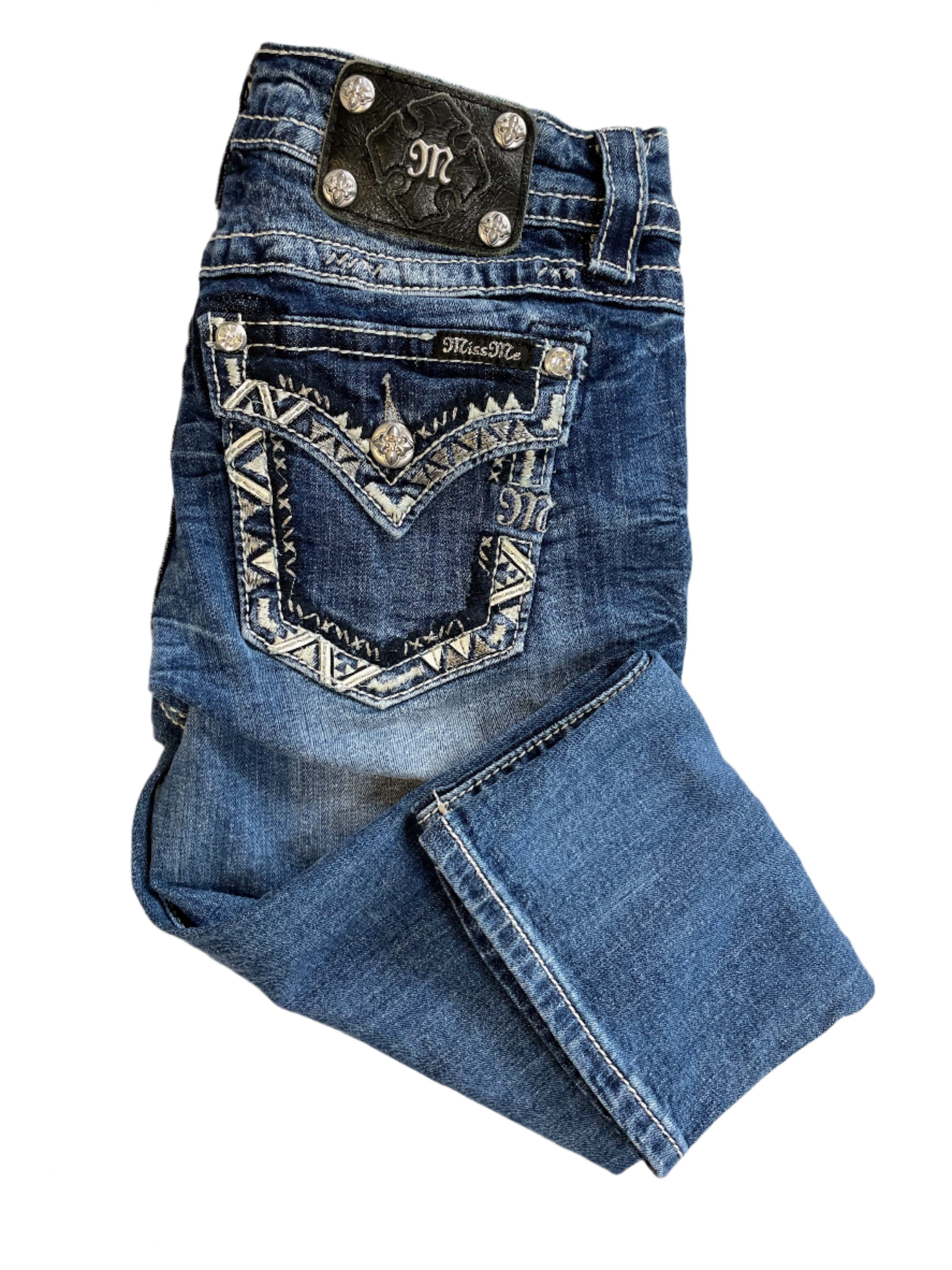 Miss Me Signature Capri Jeans with rhinestone-embellished flap pockets and embroidery, size 28