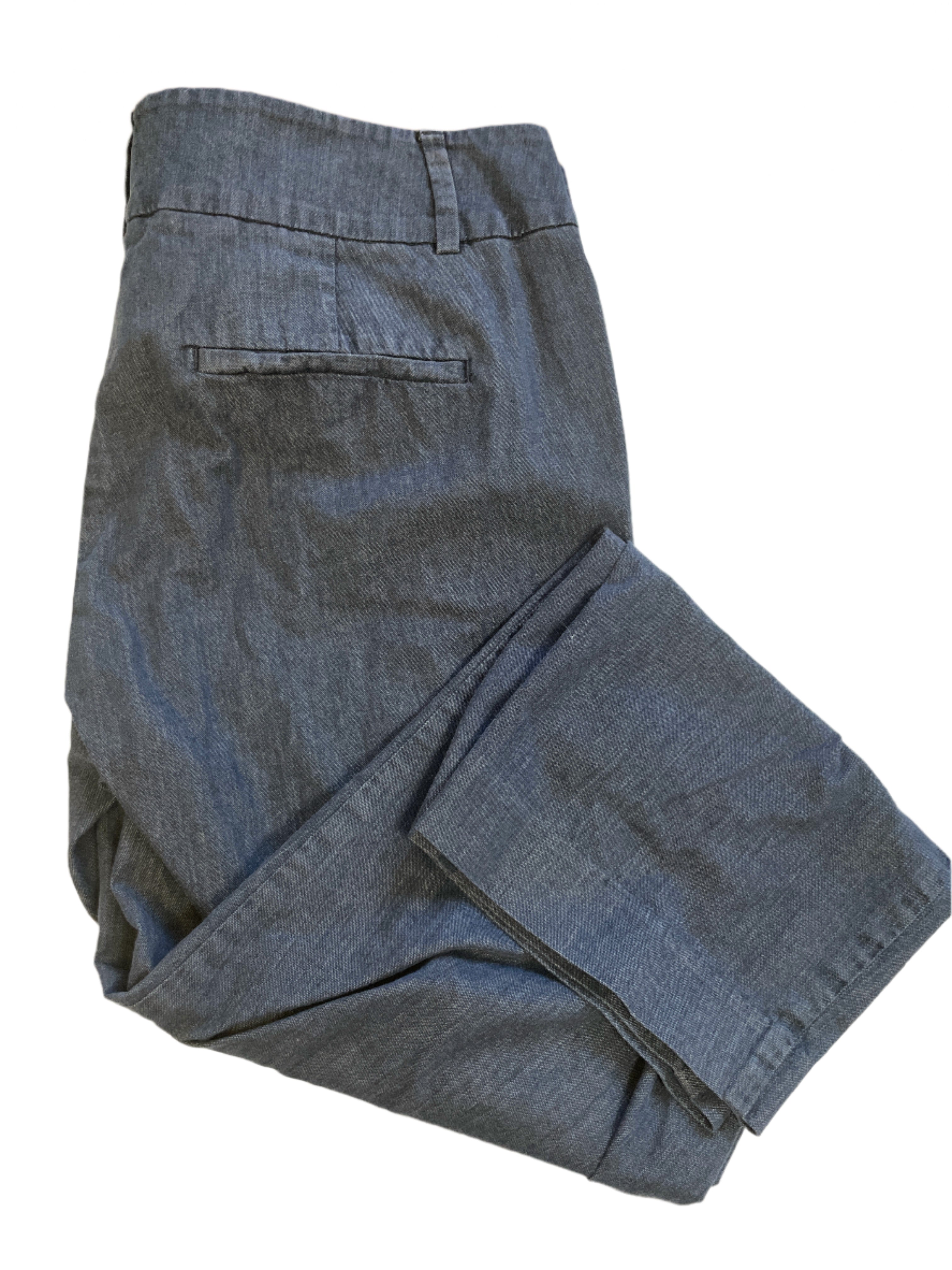 Loft navy blue capri pants with slit pockets, zipper fly, and denim-look finish, size 4.