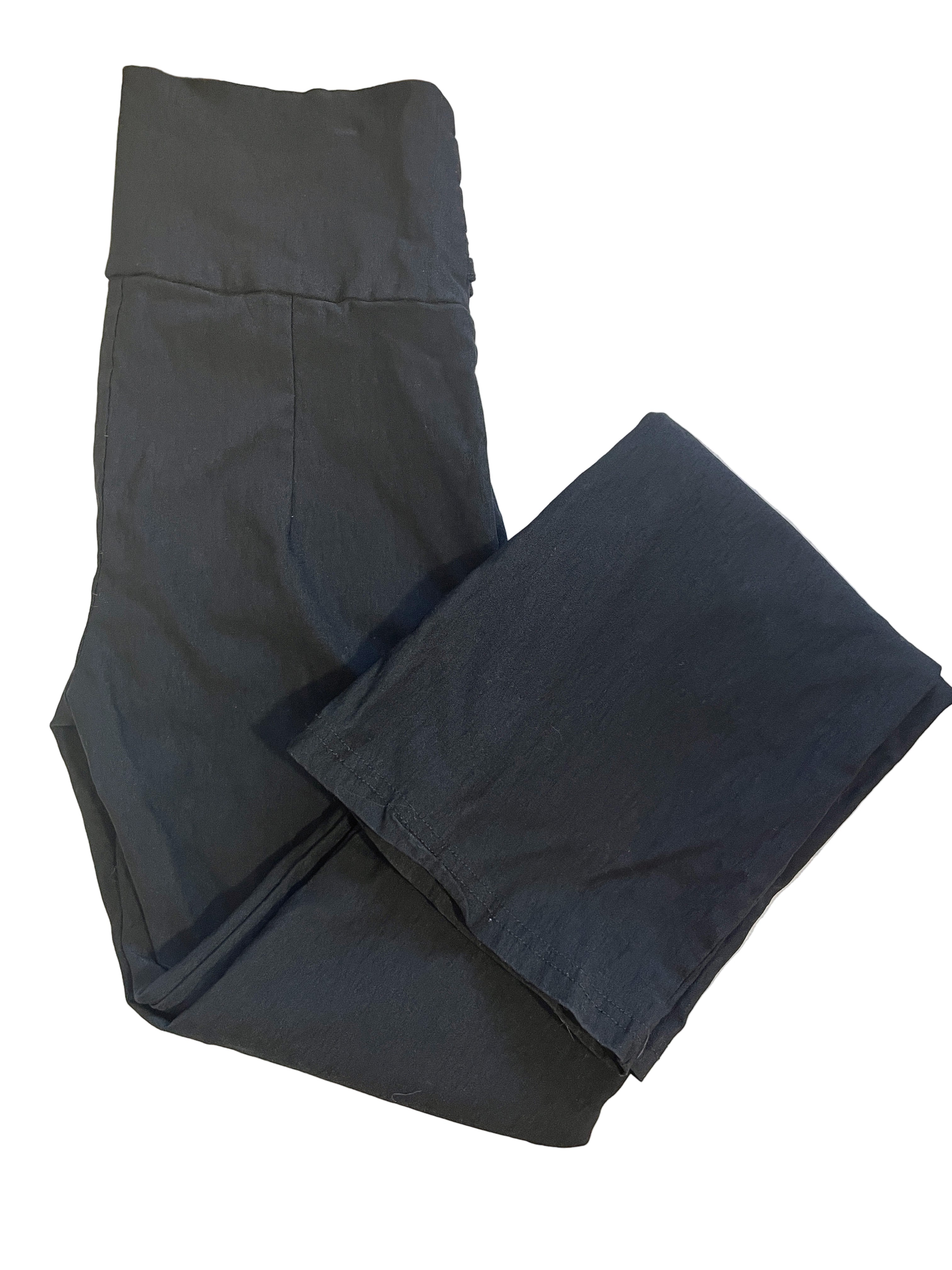 Suzy Shier black stretch wide-leg pants folded side view size small