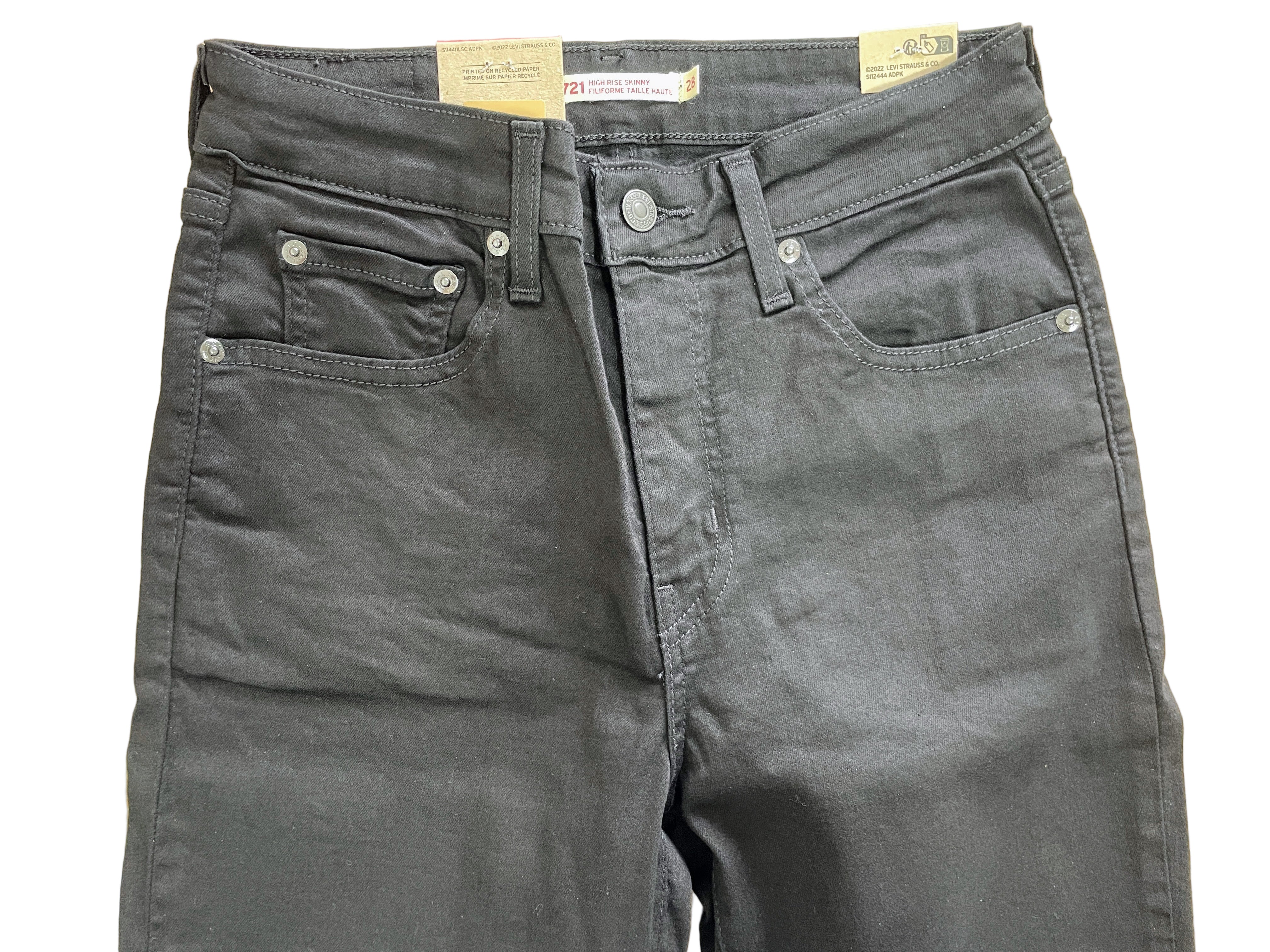 Levi's 721 High-Rise Skinny black jeans size 28/30 front waist and pocket detail