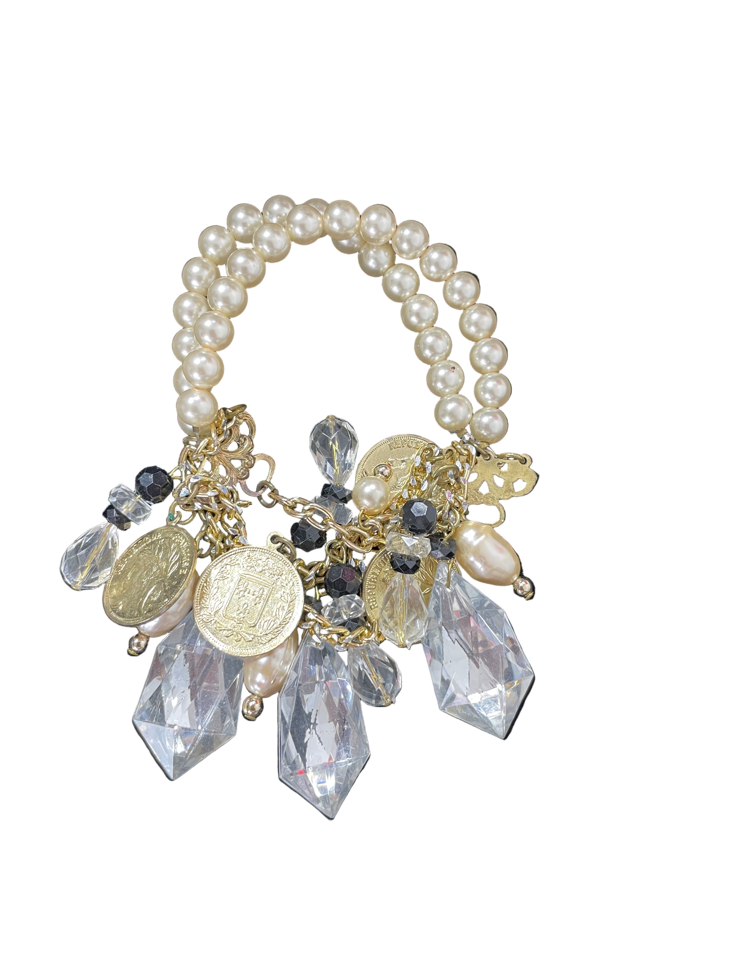 Chunky faux pearl charm bracelet with gold-tone coins and faceted crystal-style beads.