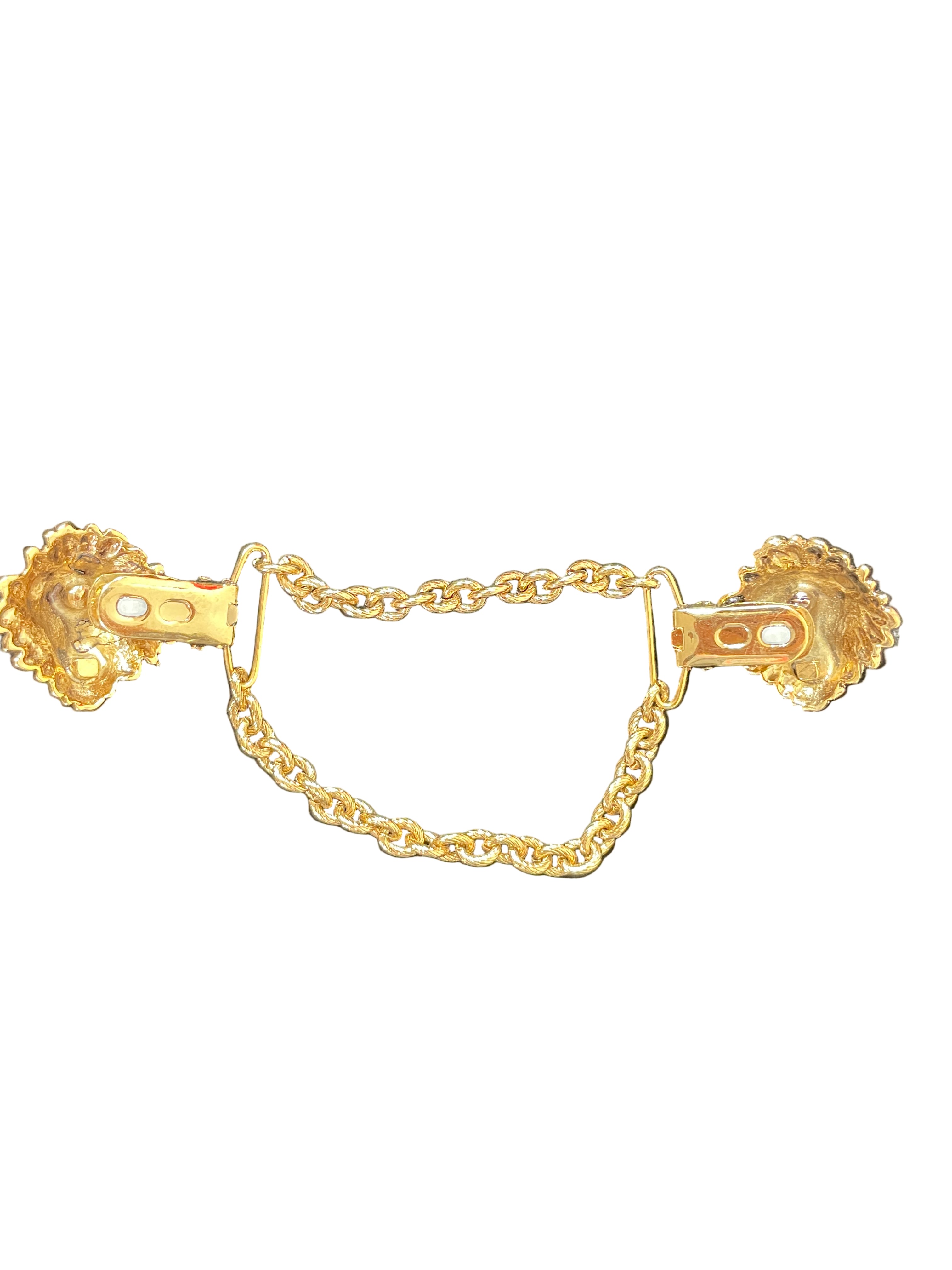 back view of gold sweater clip vintage