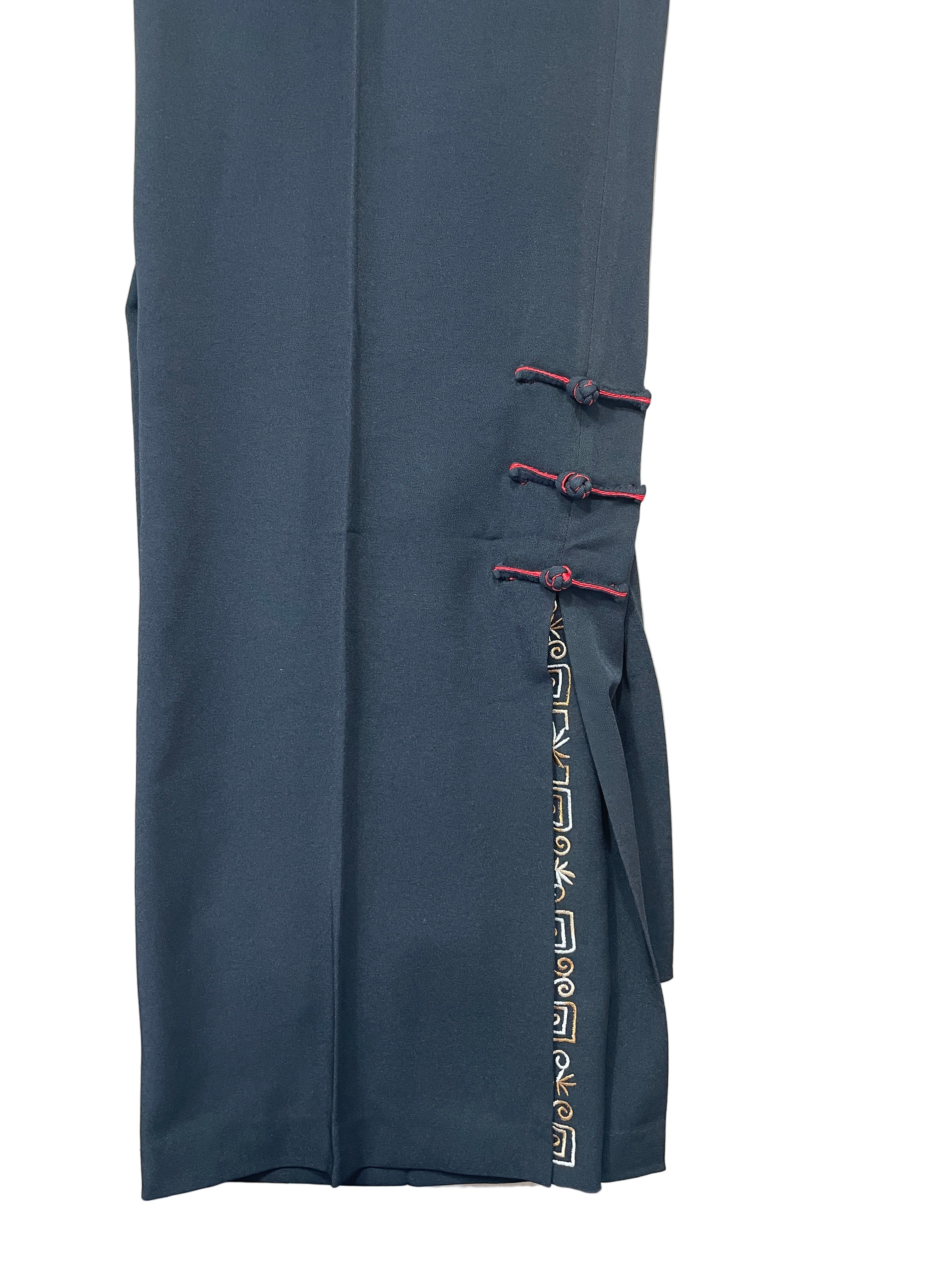 xi yang hua fu black pants decorative frog closures detail