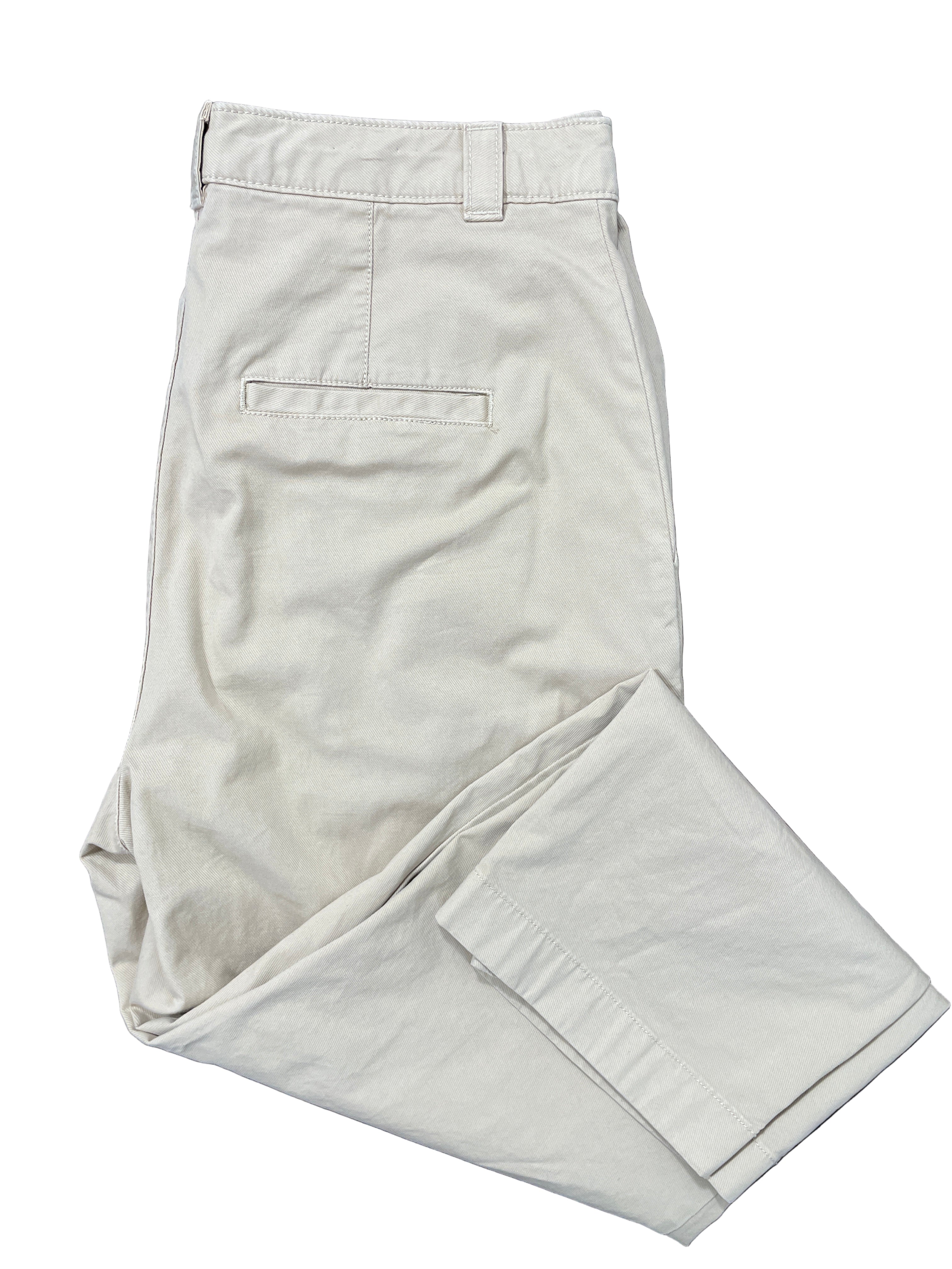 GAP khaki pants folded