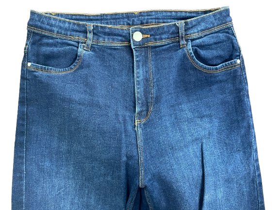Size 28 VOM Ready To Wear dark stretch jeans front waist and pocket detail