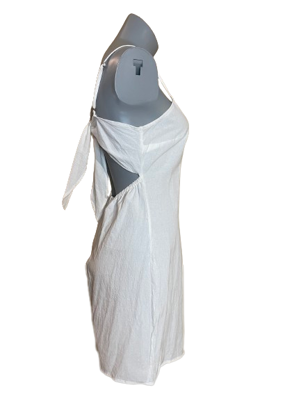 Zaful white open back dress size 6