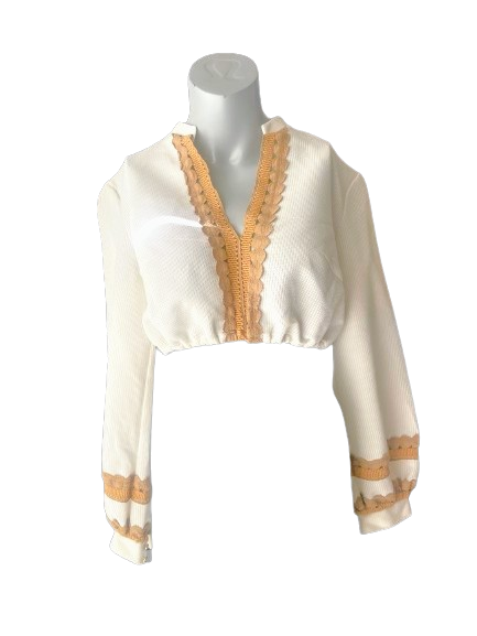 A beige Diolen Loft Cream Boho Vintage Crop Top displayed on a mannequin, featuring double button cuffs and elastic waist.