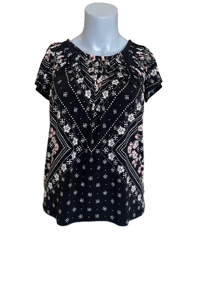 black floral short sleeve top