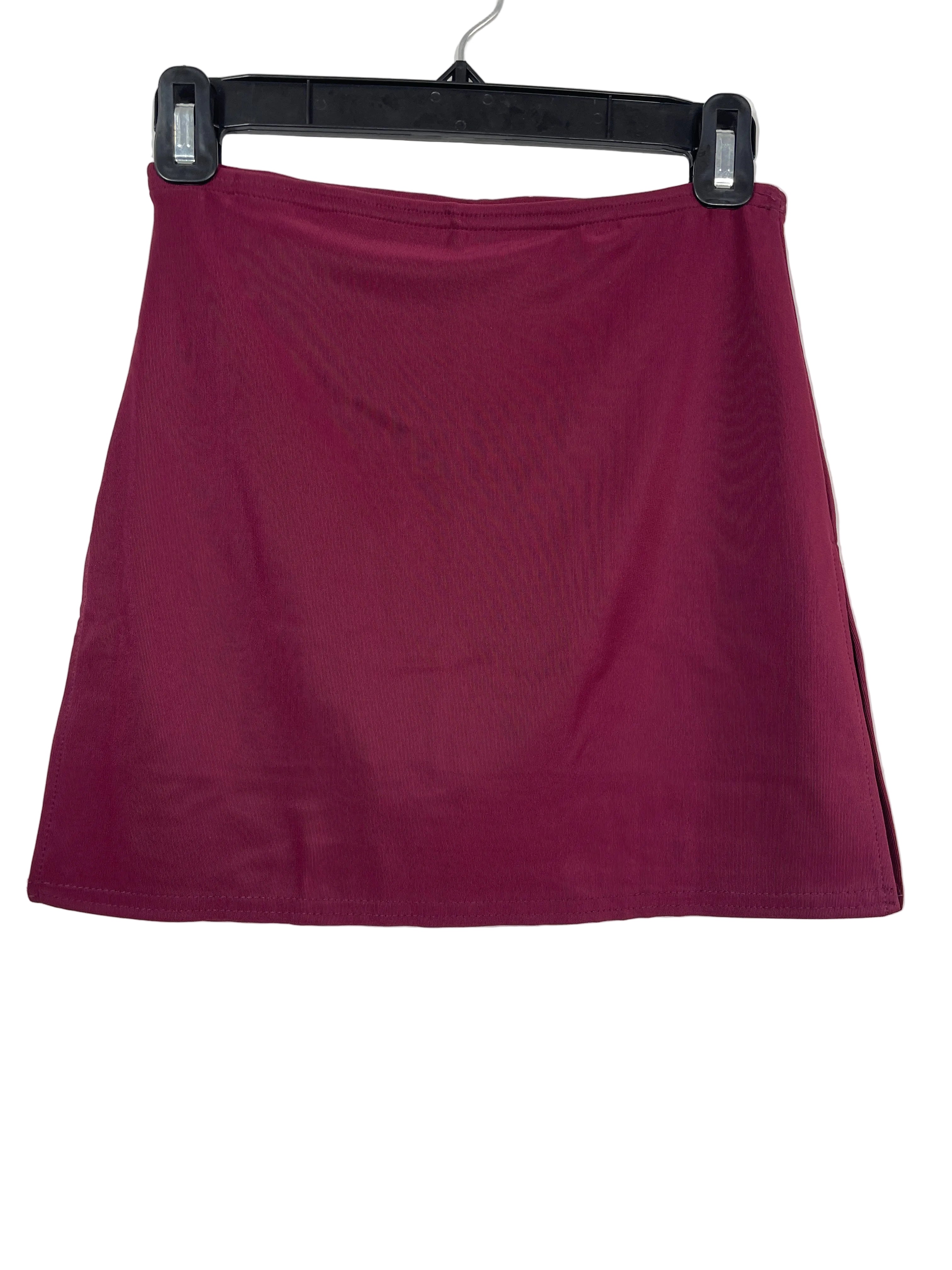 Luna Fashion size S burgundy stretch mini skort front