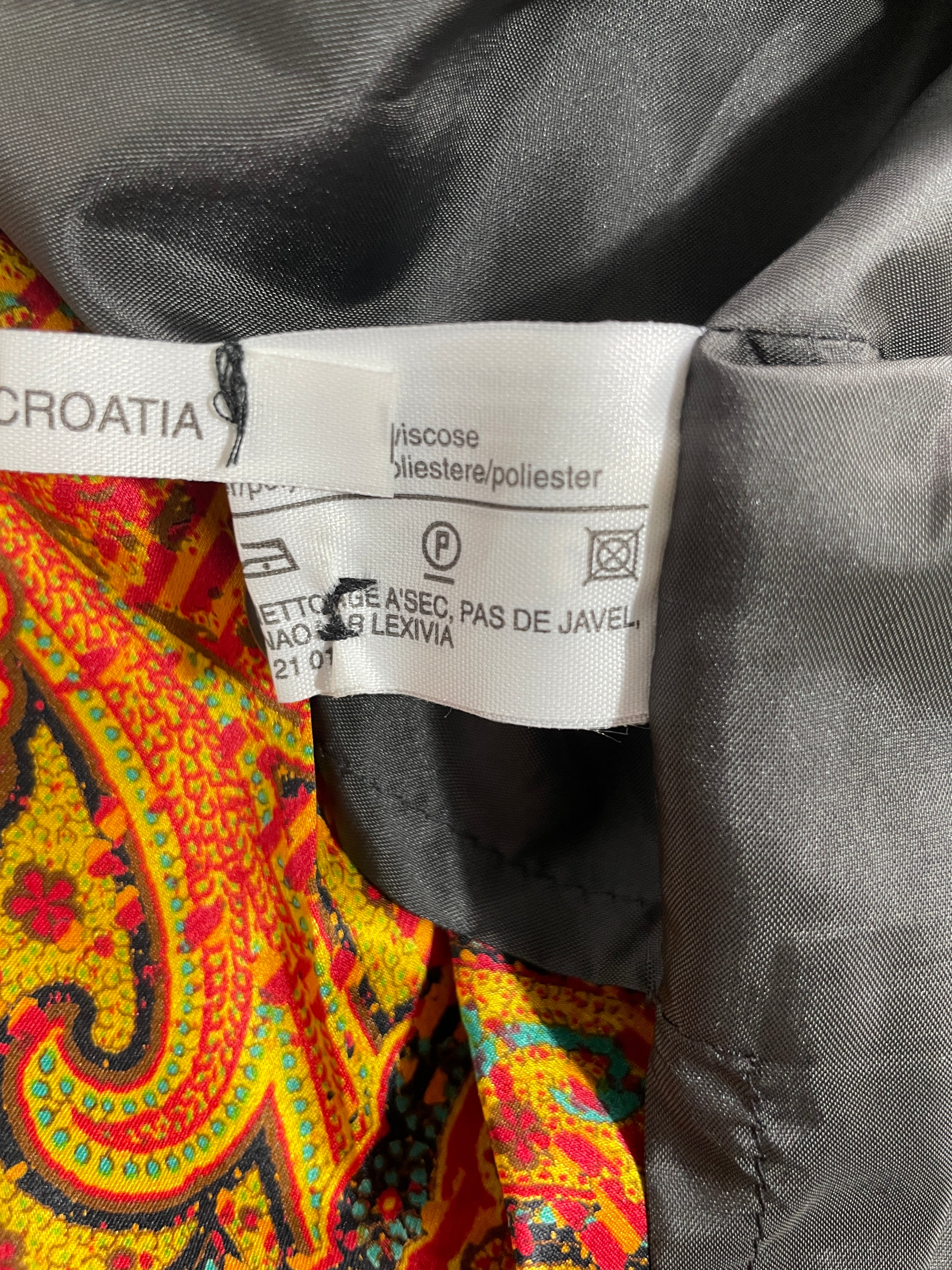Size 10 Vintage Louis Féraud Silk Skirt Viscose Polyester Lining Label