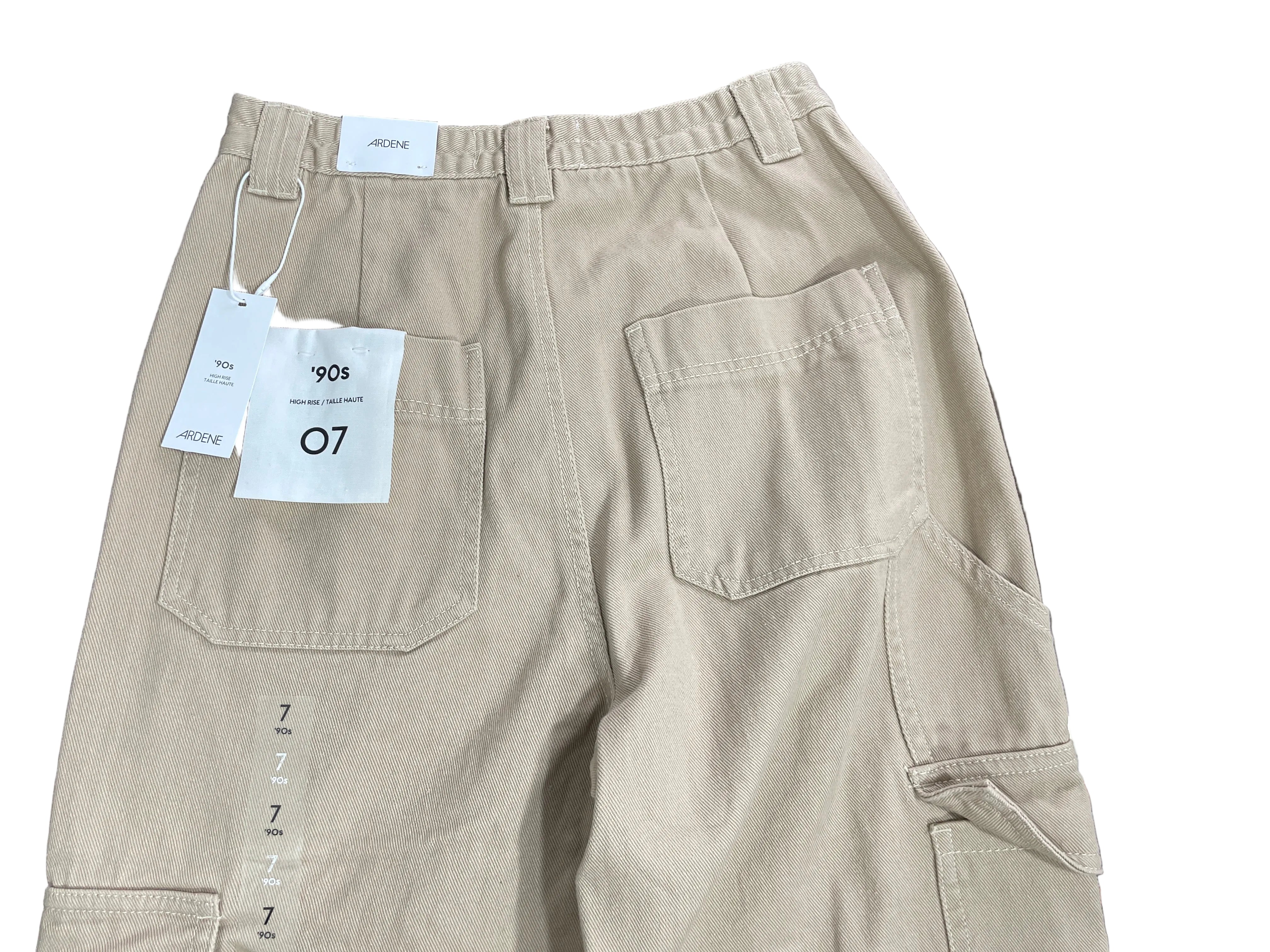 Size 7 Ardene Beige ’90s High Rise Cargo Pants Back Patch and Cargo Pockets