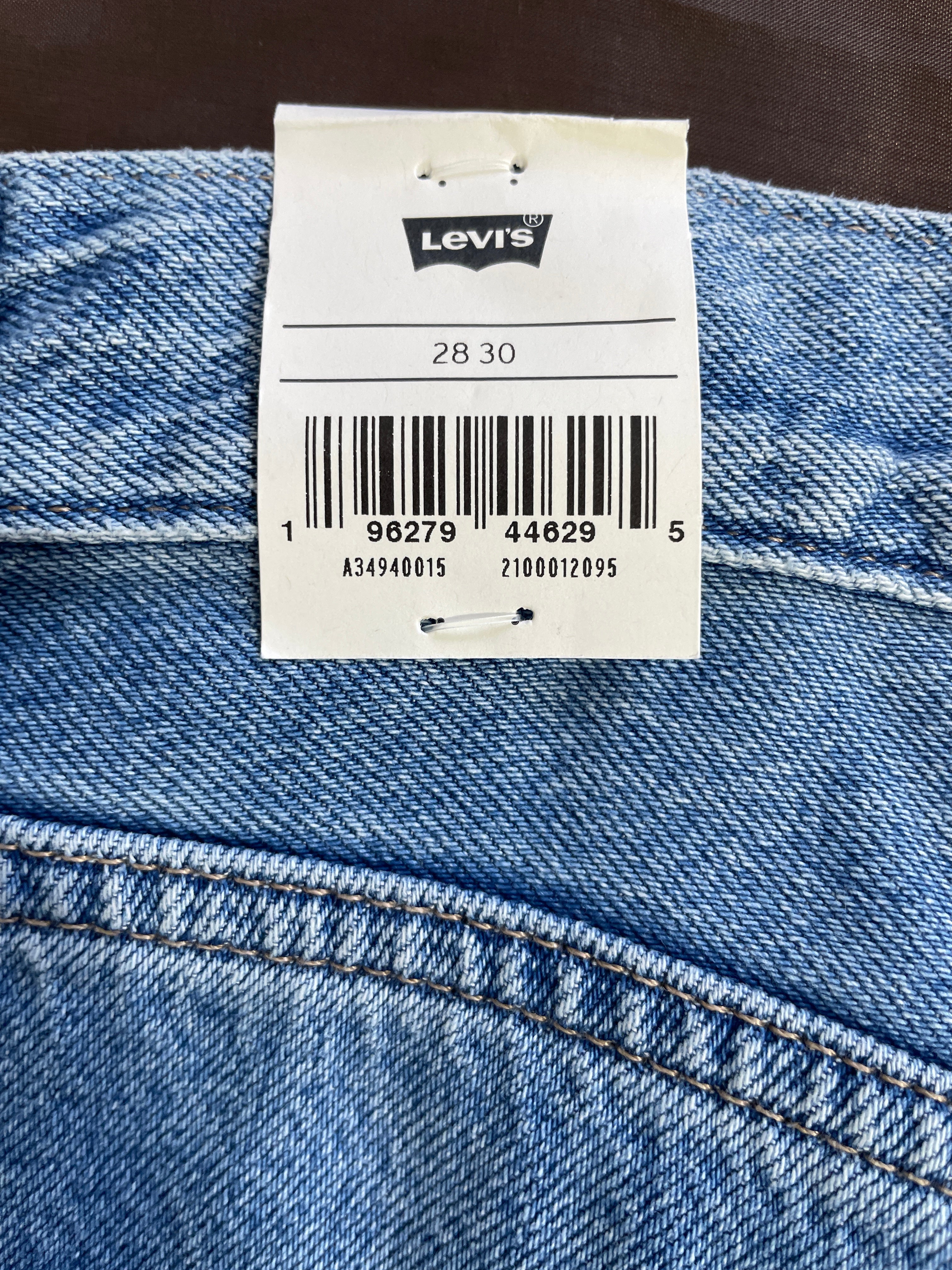 1. Size 28 Levi’s Baggy Dad A3494-0015 New With Tags