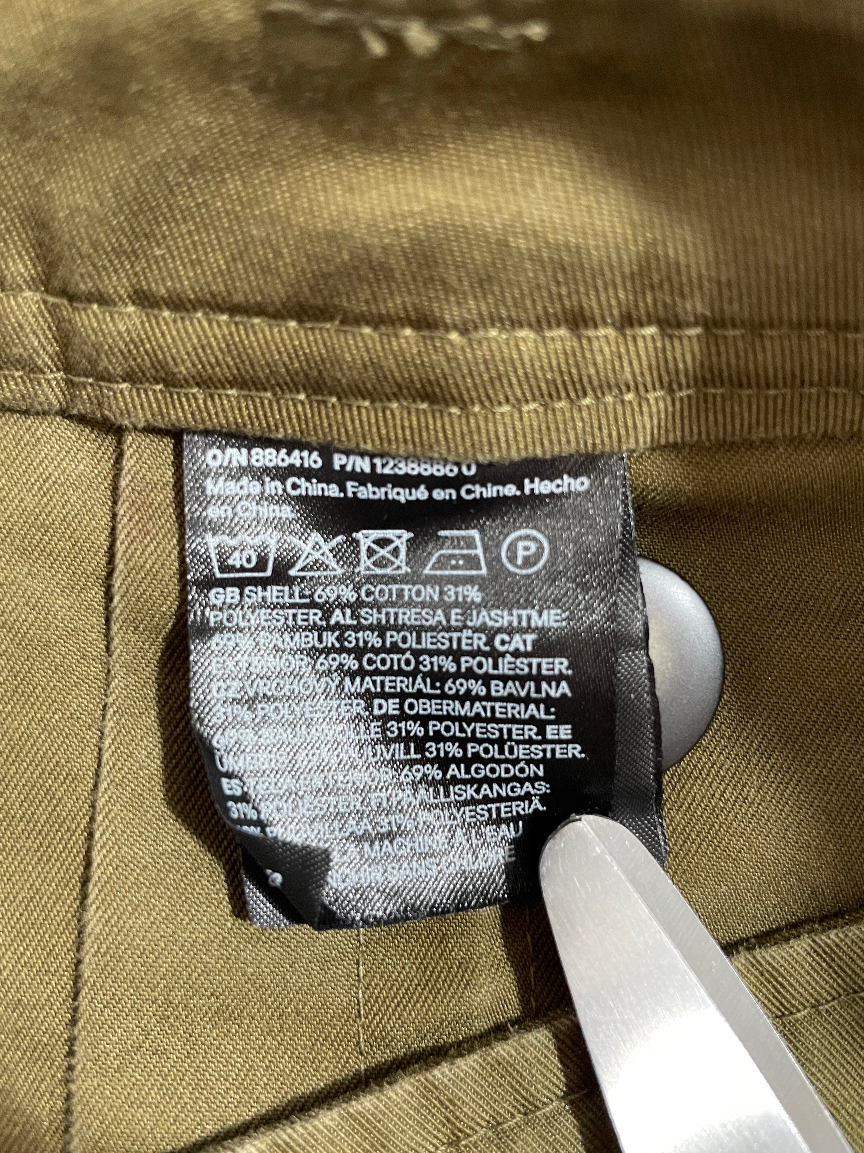 H&M olive green pleated skirt cotton polyester fabric composition label