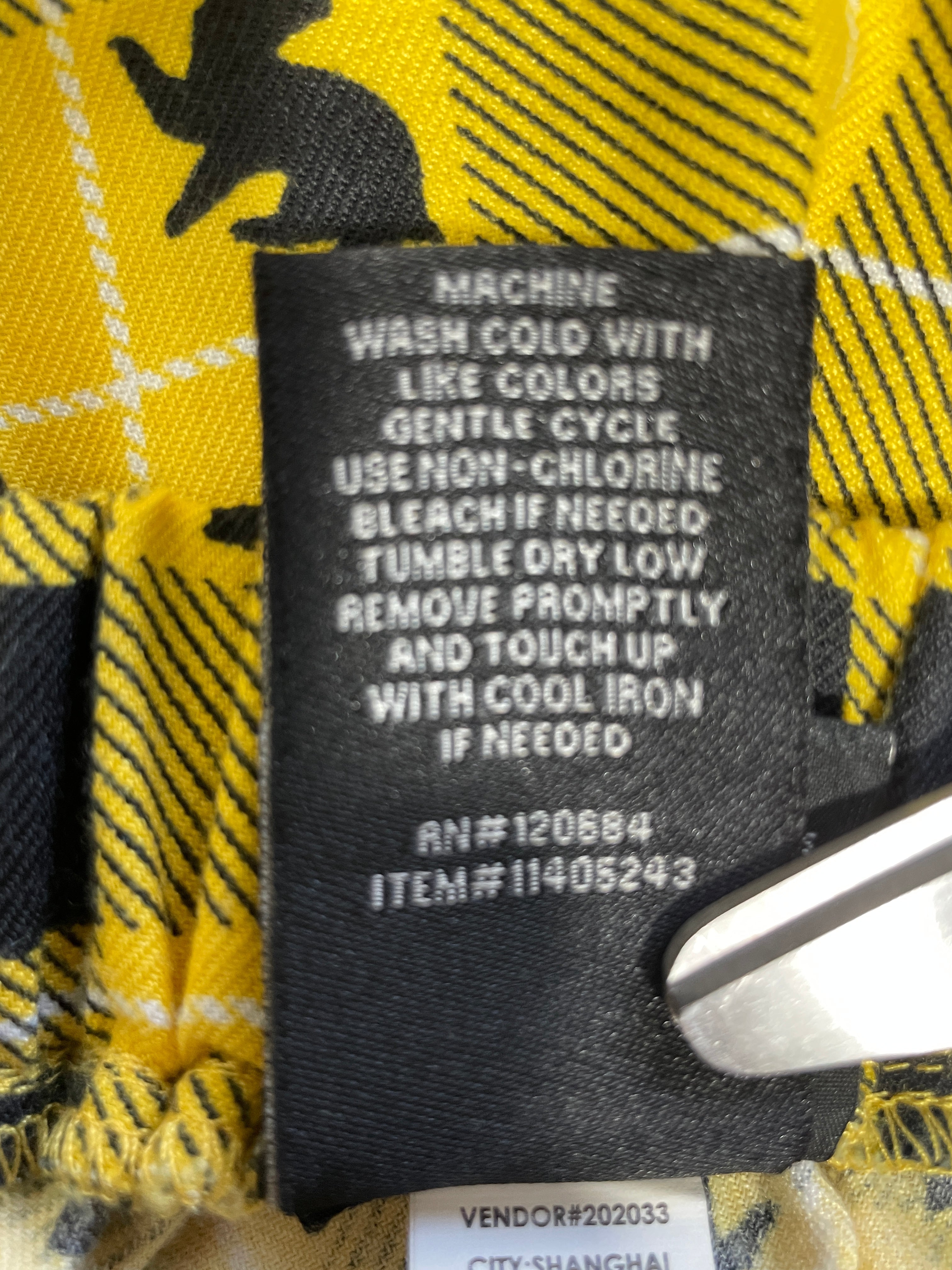 Harry Potter Hufflepuff skirt machine wash care instructions label