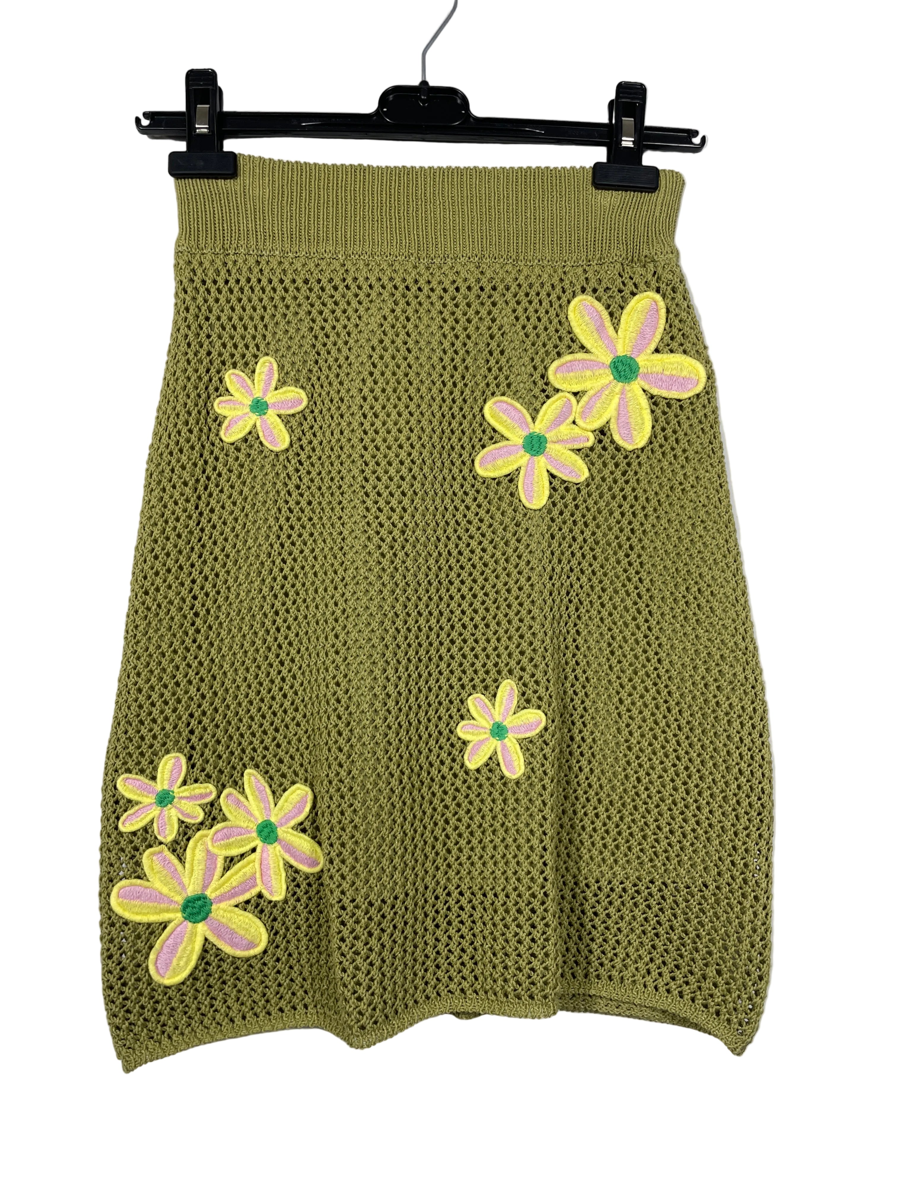 Size XS SJYP olive green crochet knit skirt with pink yellow daisy floral appliqués front