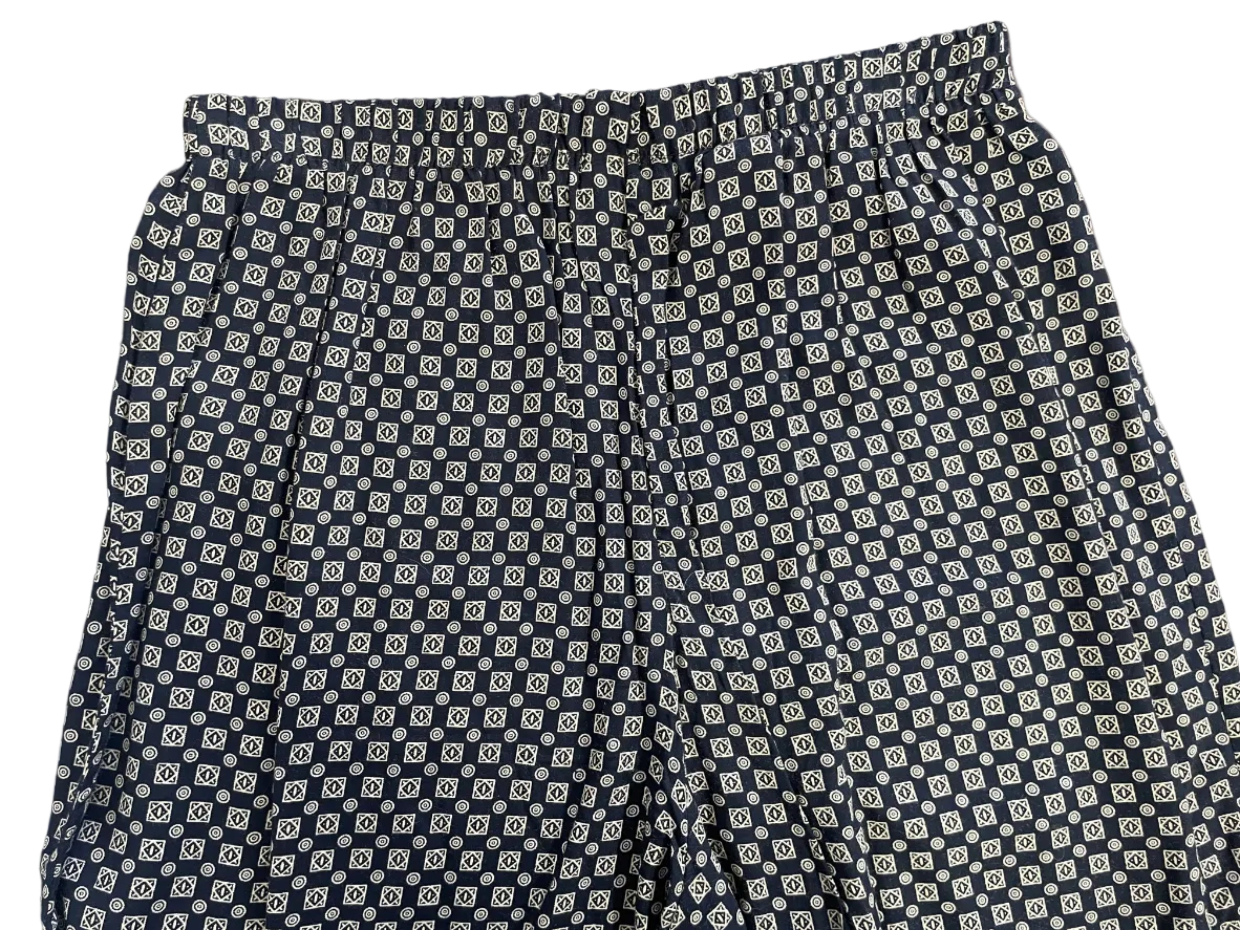 Briggs pull on pants geomatric back view