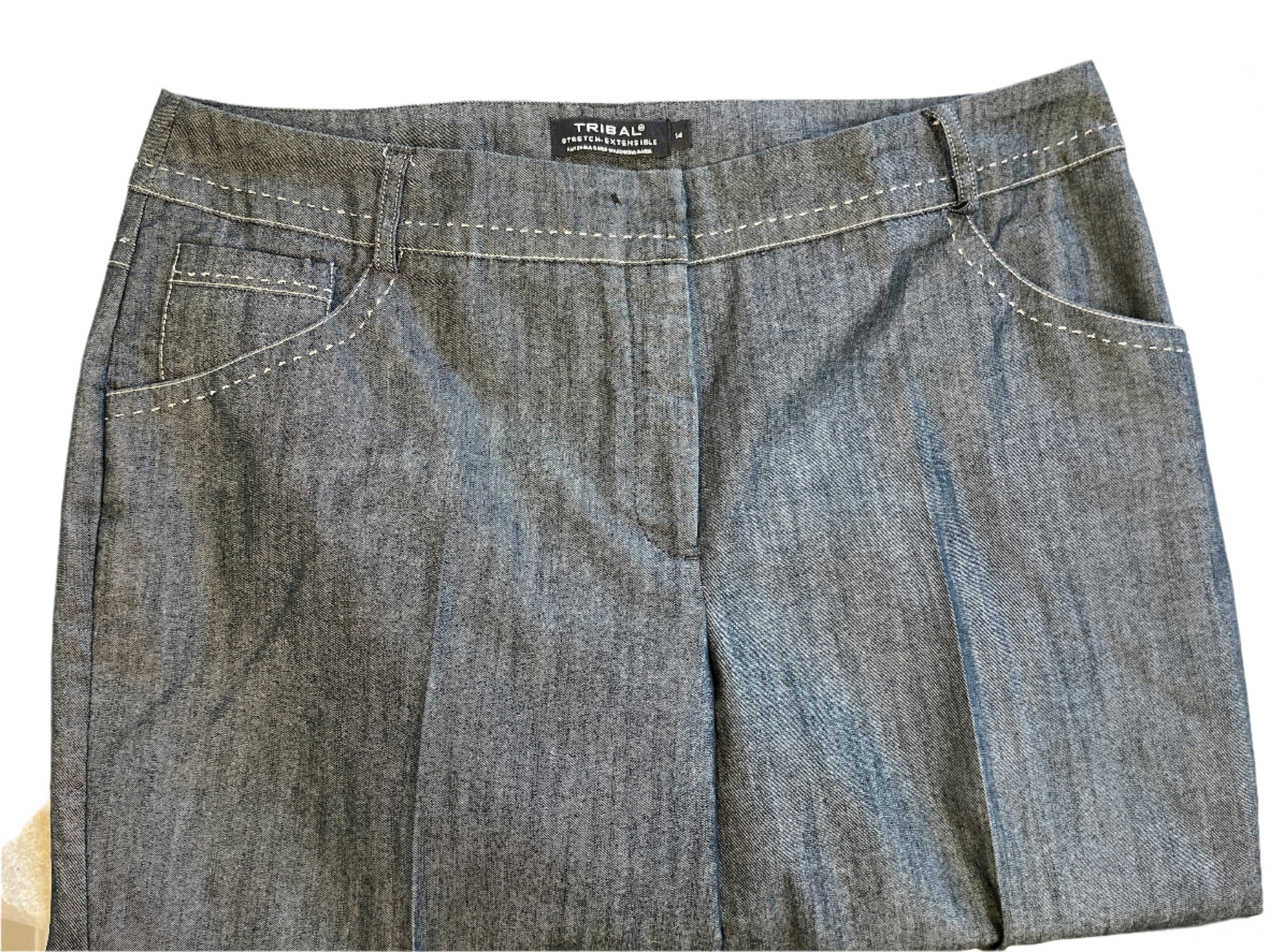 Tribal size 14 stretch denim capris with contrast stitching