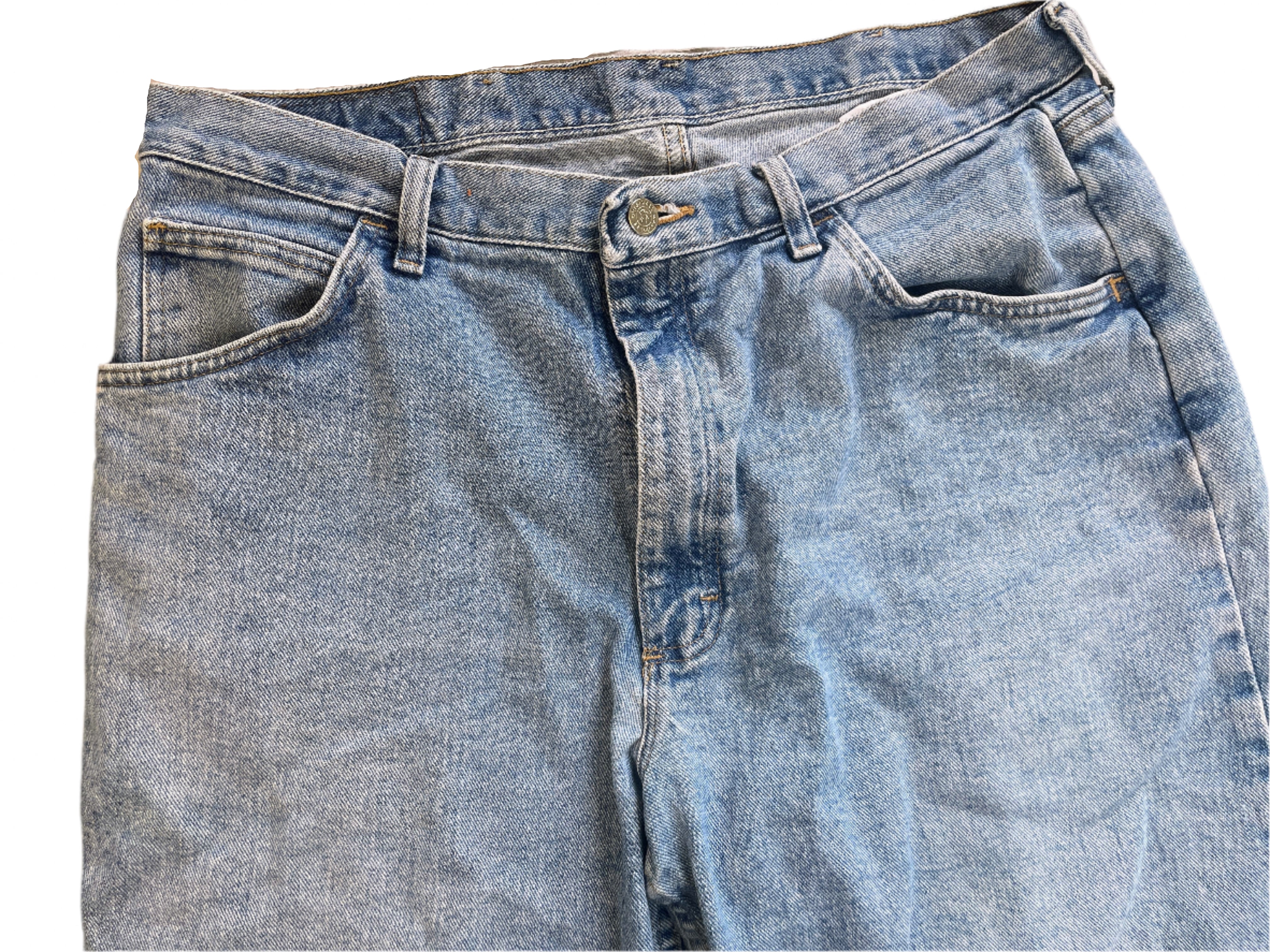 Wrangler Originals men's size 36 relaxed fit denim shorts, light wash