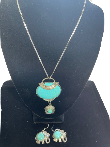 Turquoise pendant necklace with elephant earrings set