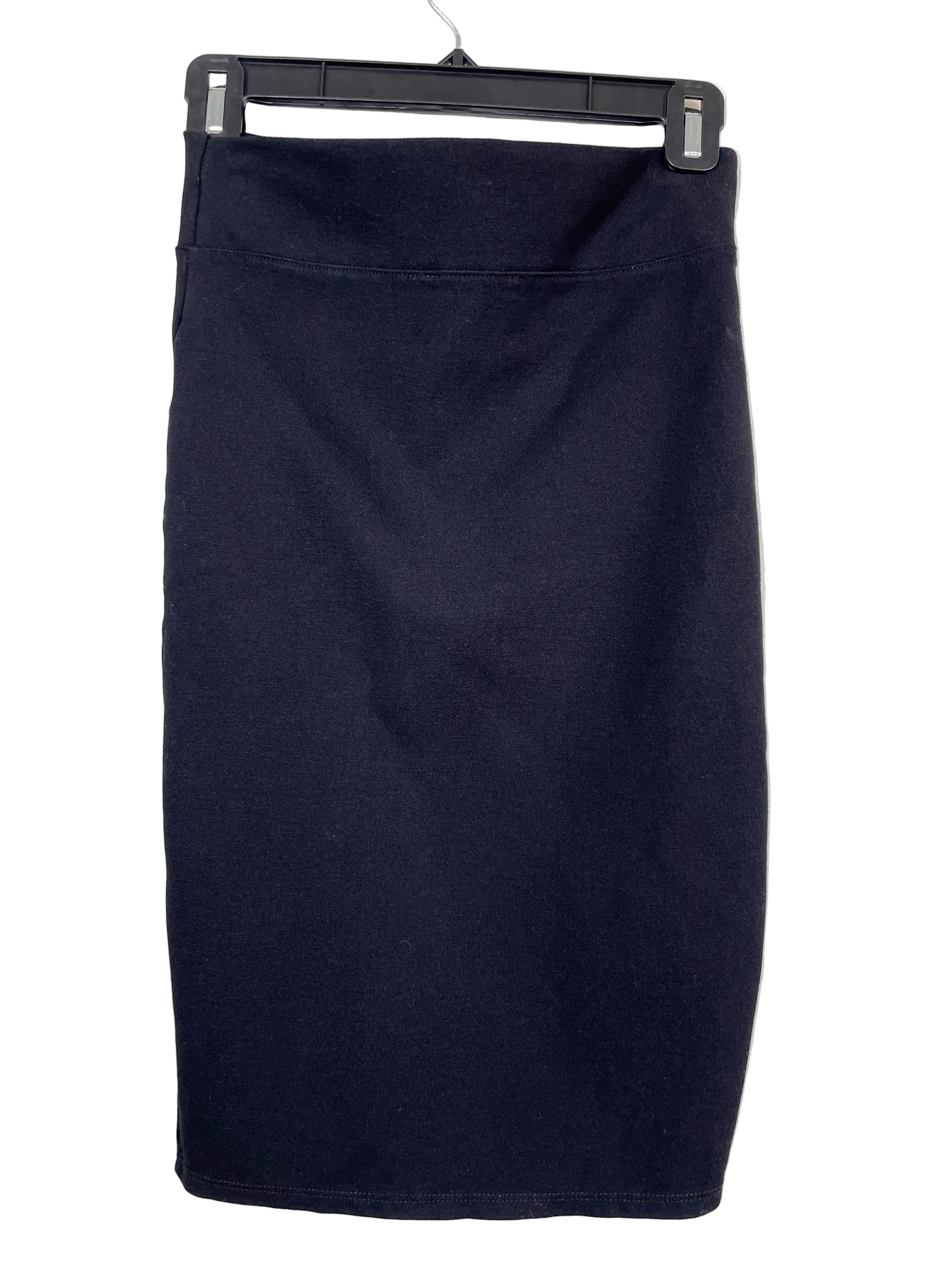 Forever 21 black bodycon skirt back view