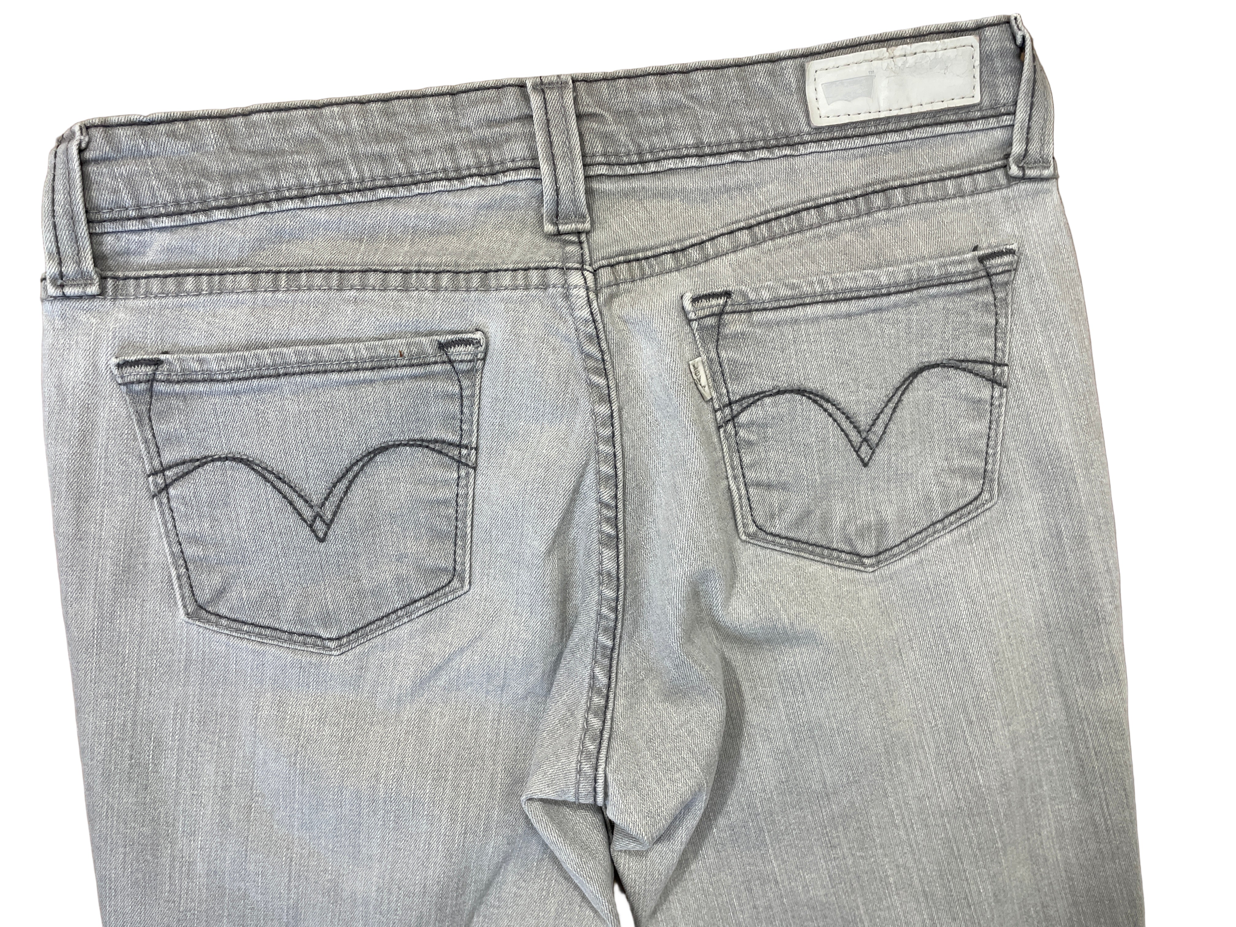 Back view of Levi’s Demi Curve skinny jeans showing silver Levi’s tab on pocket