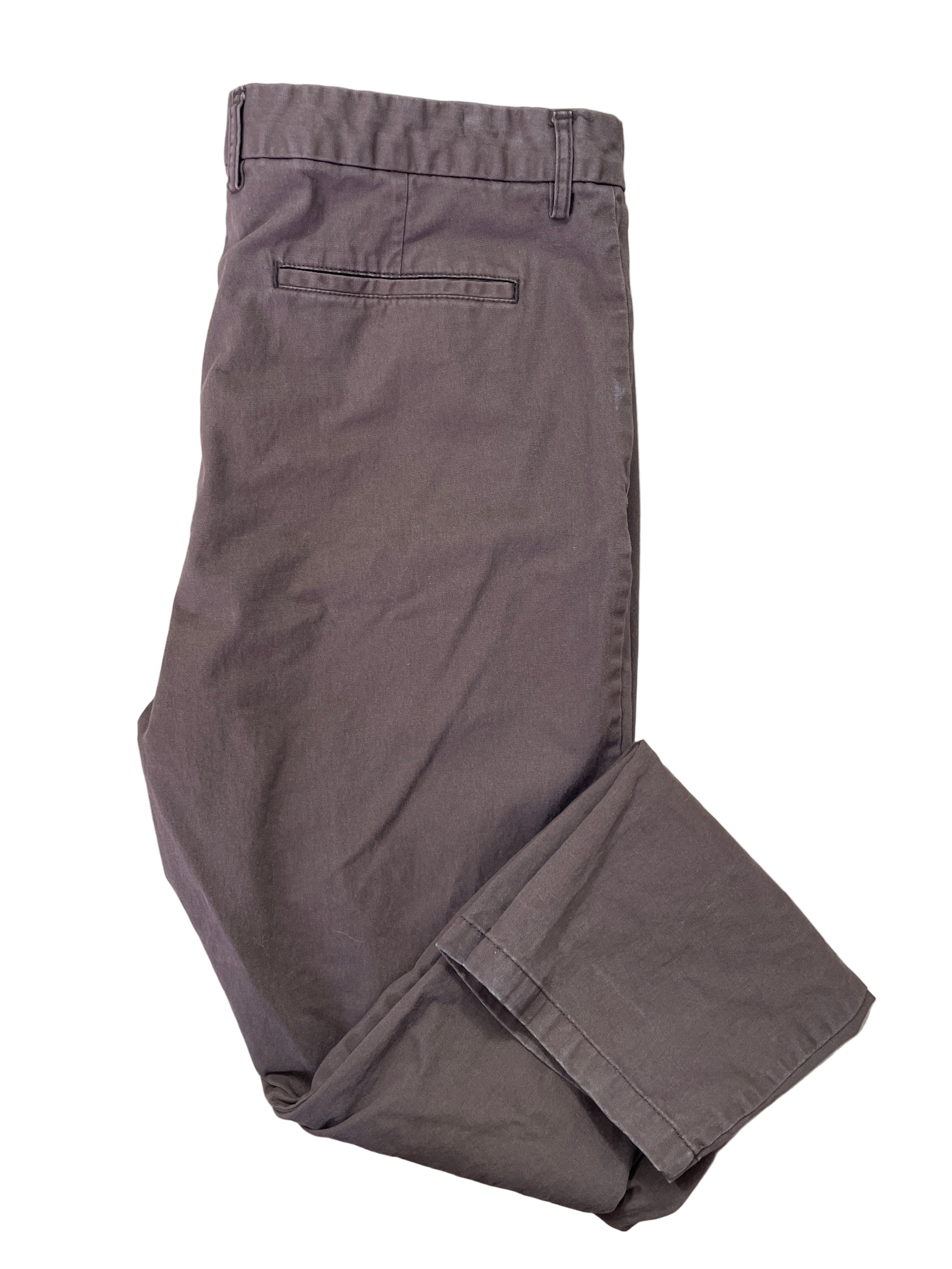 Folded view of Old Navy men’s brown slim fit chino pants size 38x32