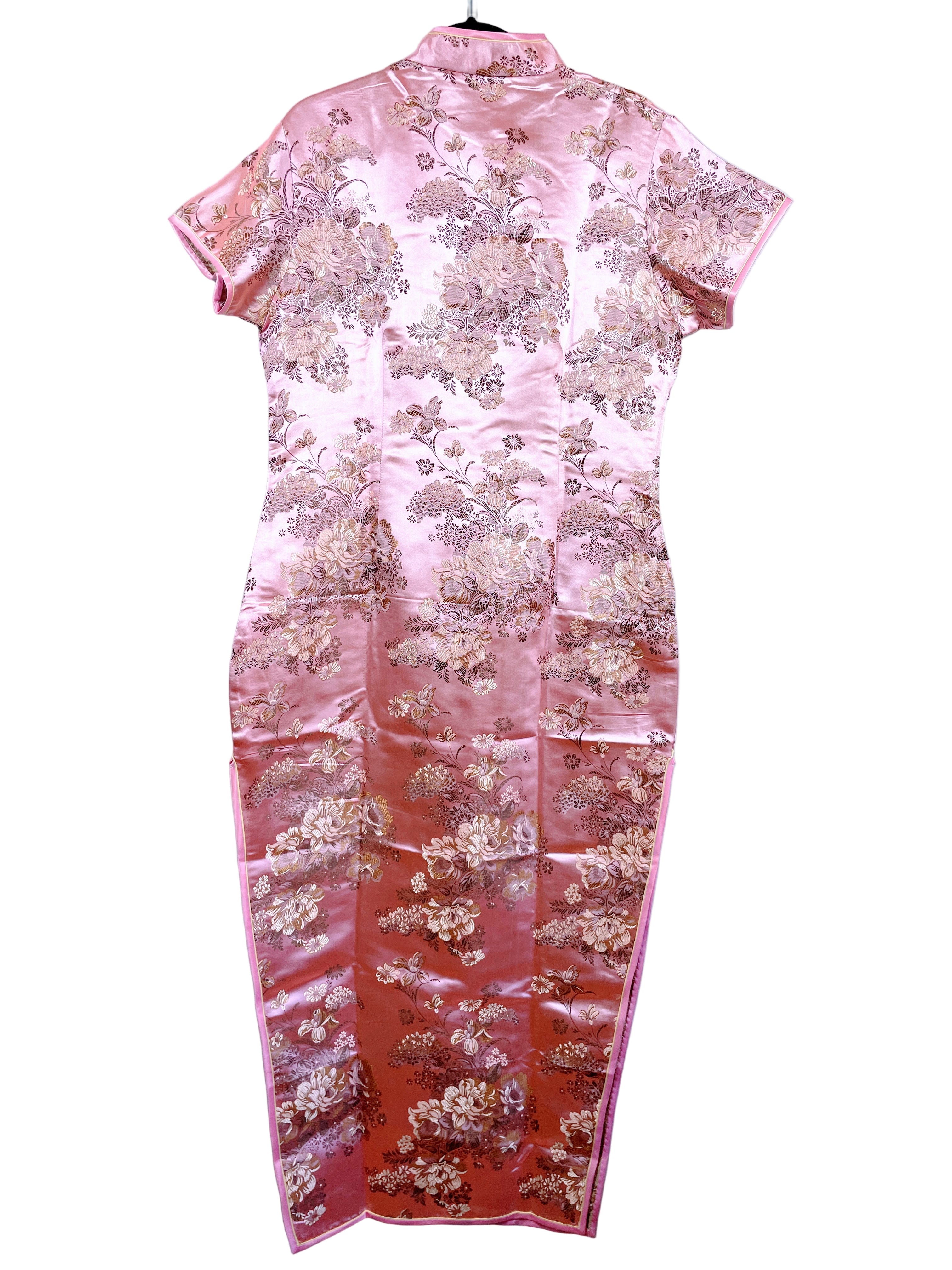 Se Mei Jin pink floral brocade cheongsam back view showing full-length silhouette and side slit
