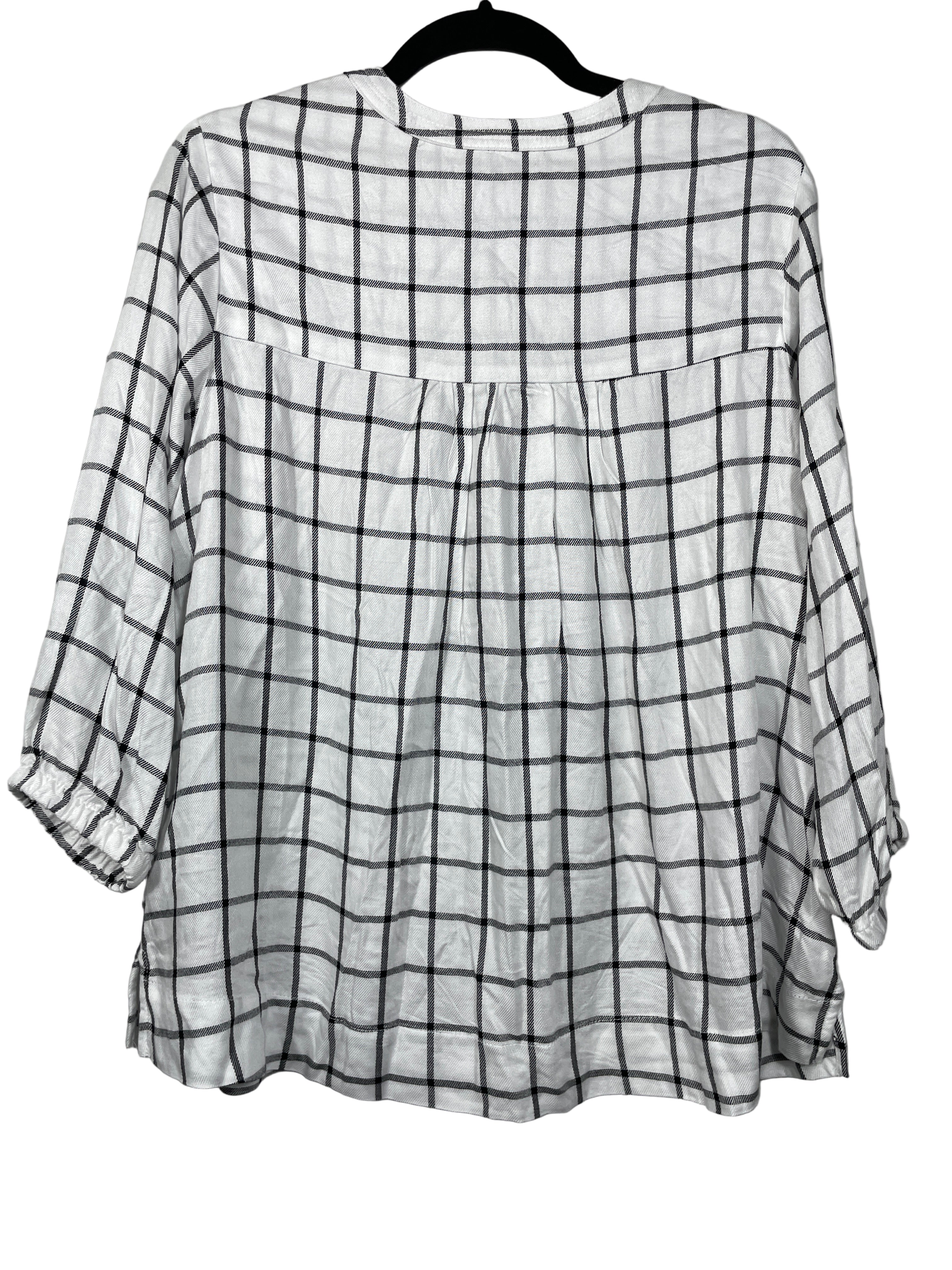 Wrangler white and black check blouse back view