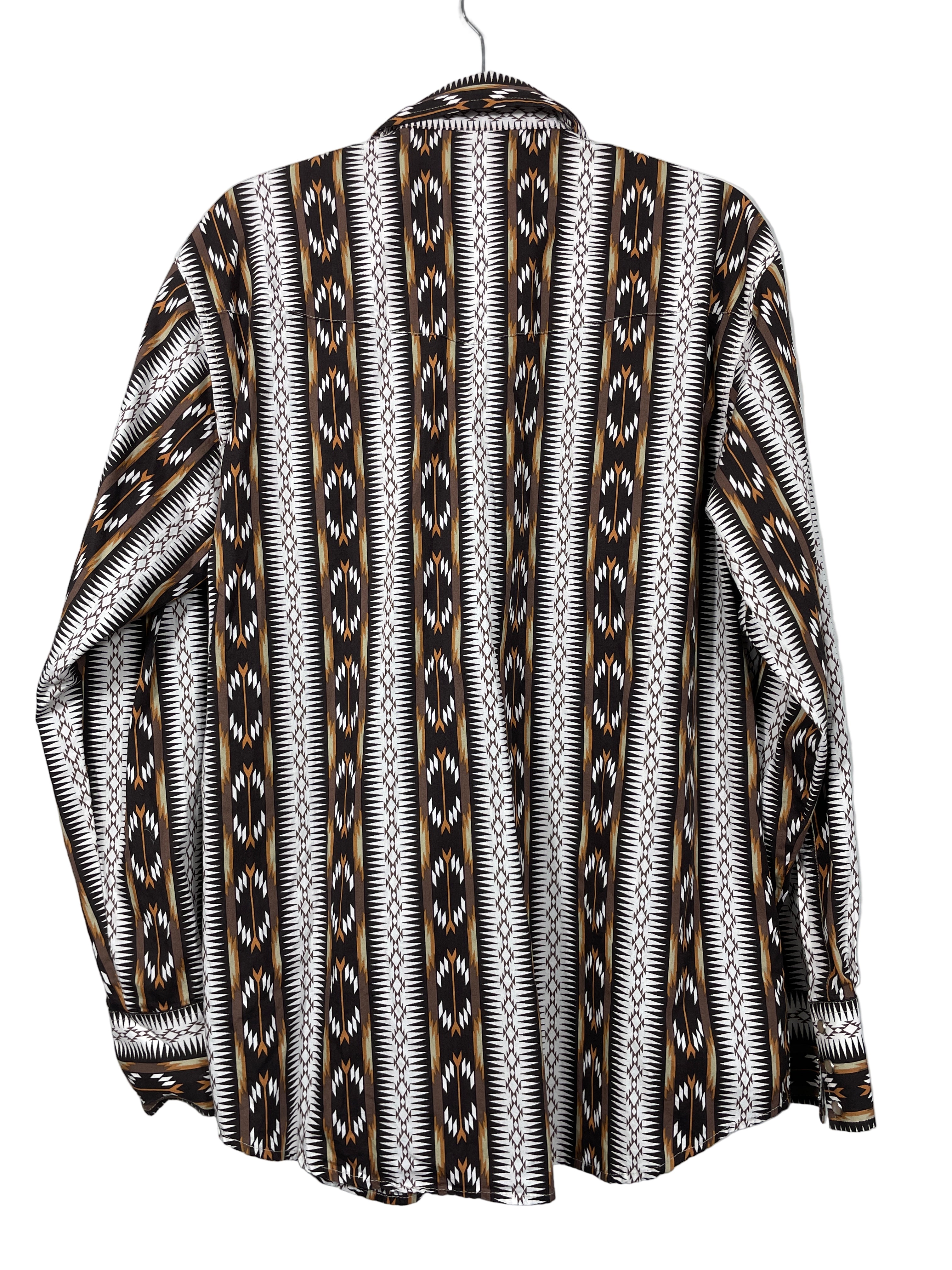 wrangler mens geometric button down shirt back view
