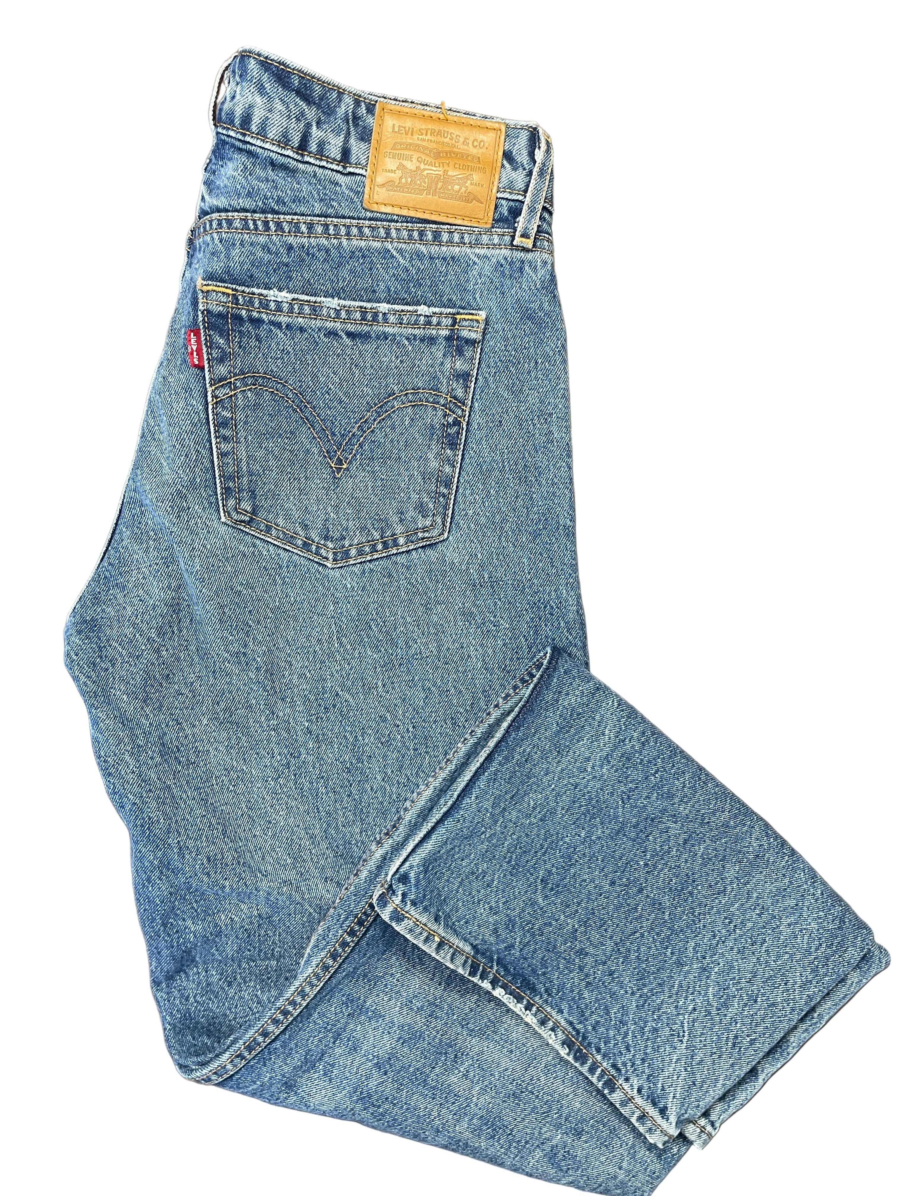 Levi’s women’s low loose jeans folded view
