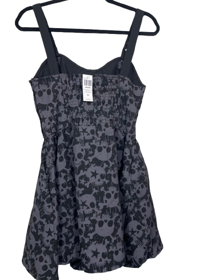 Hot Topic dress back view elastic panel