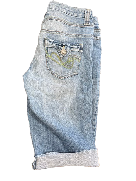 SB Denim women's size 7/8 light wash cut-off Bermuda denim shorts
