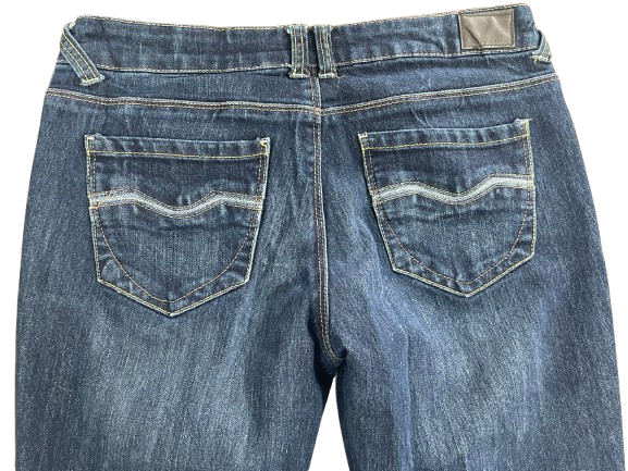 Bluenotes Bella women's size 27 dark wash slim straight jeans curved back pocket detail